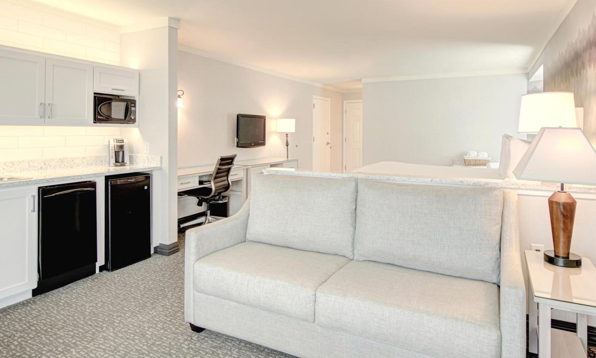 Hallmark Resort - Newport photo 43