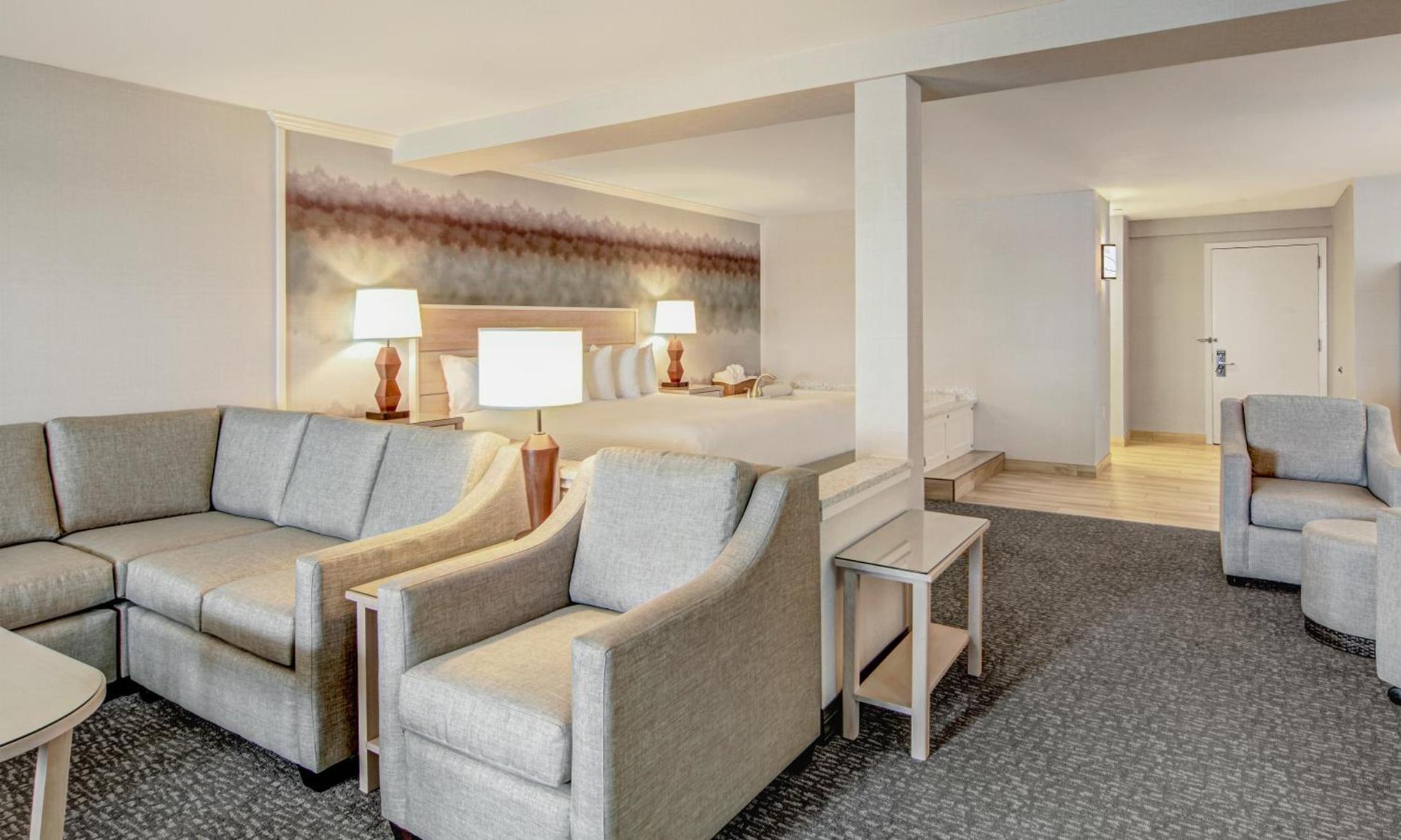 Hallmark Resort - Newport photo 23