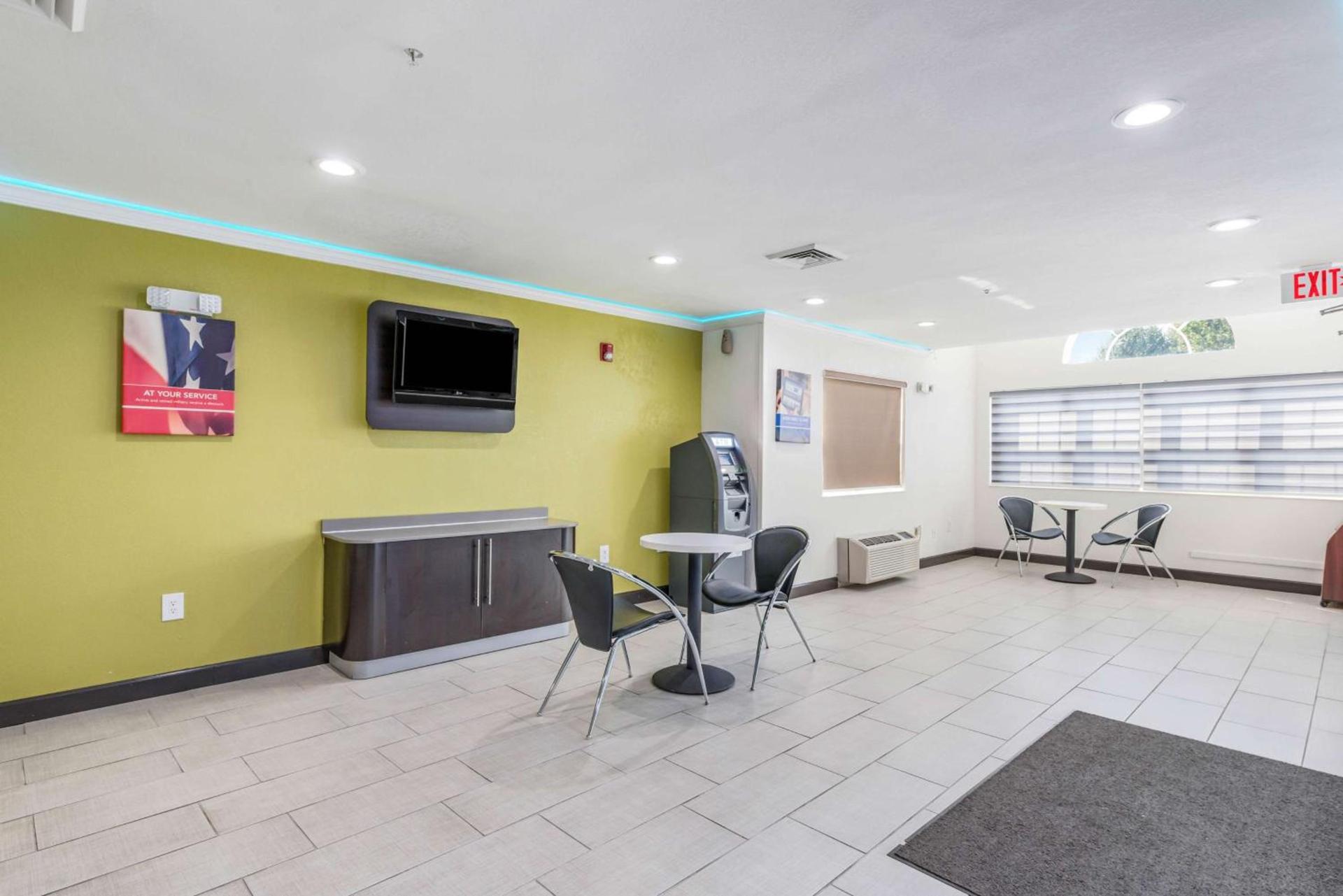 Motel 6-Gastonia Charlotte I-85 photo 19
