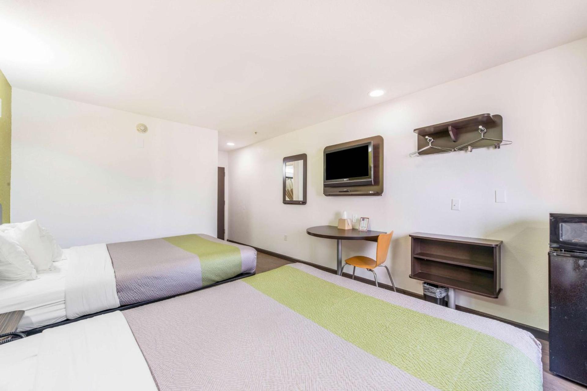 Motel 6-Gastonia Charlotte I-85 photo 10