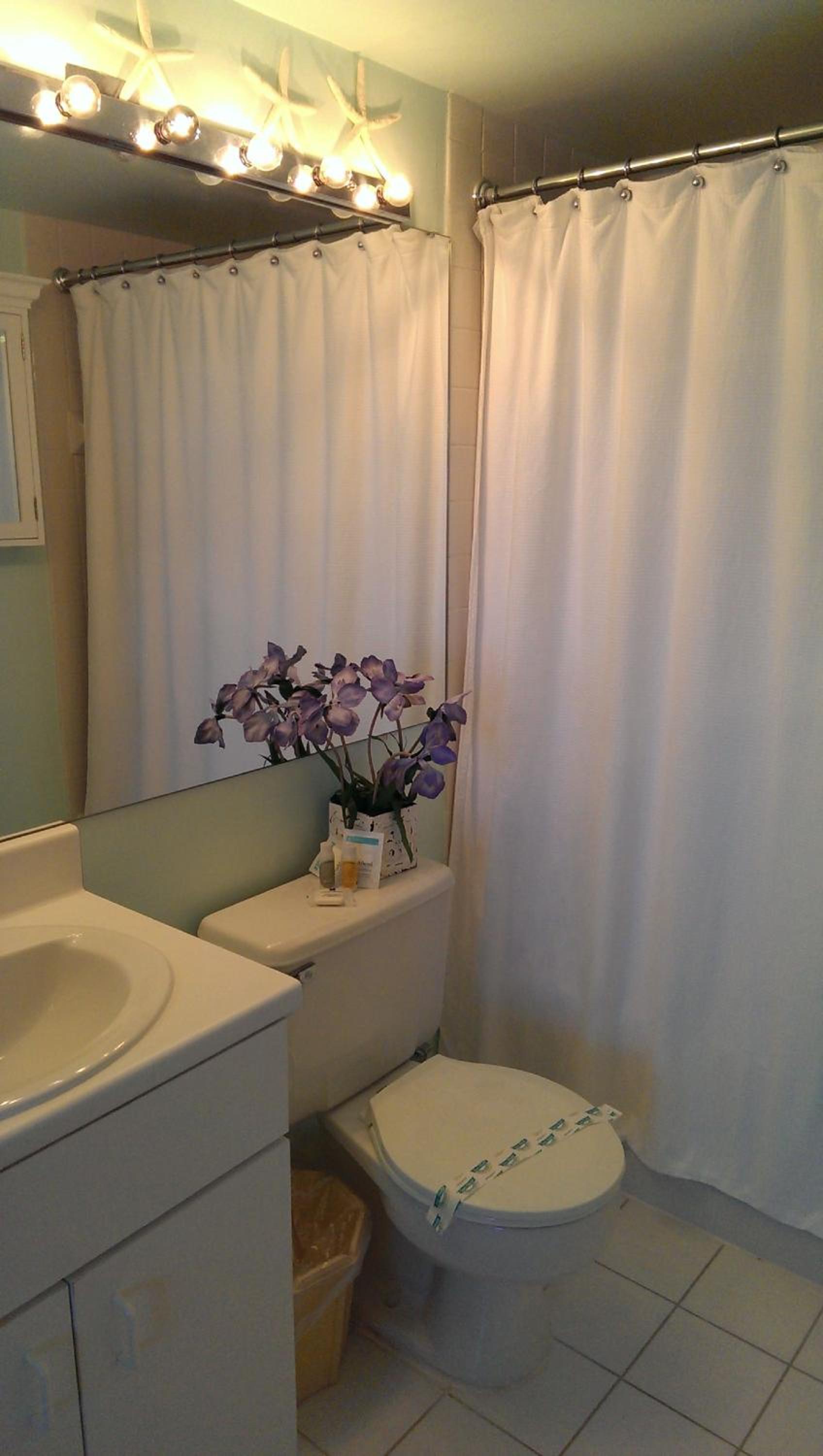 Montauk Manor photo 39