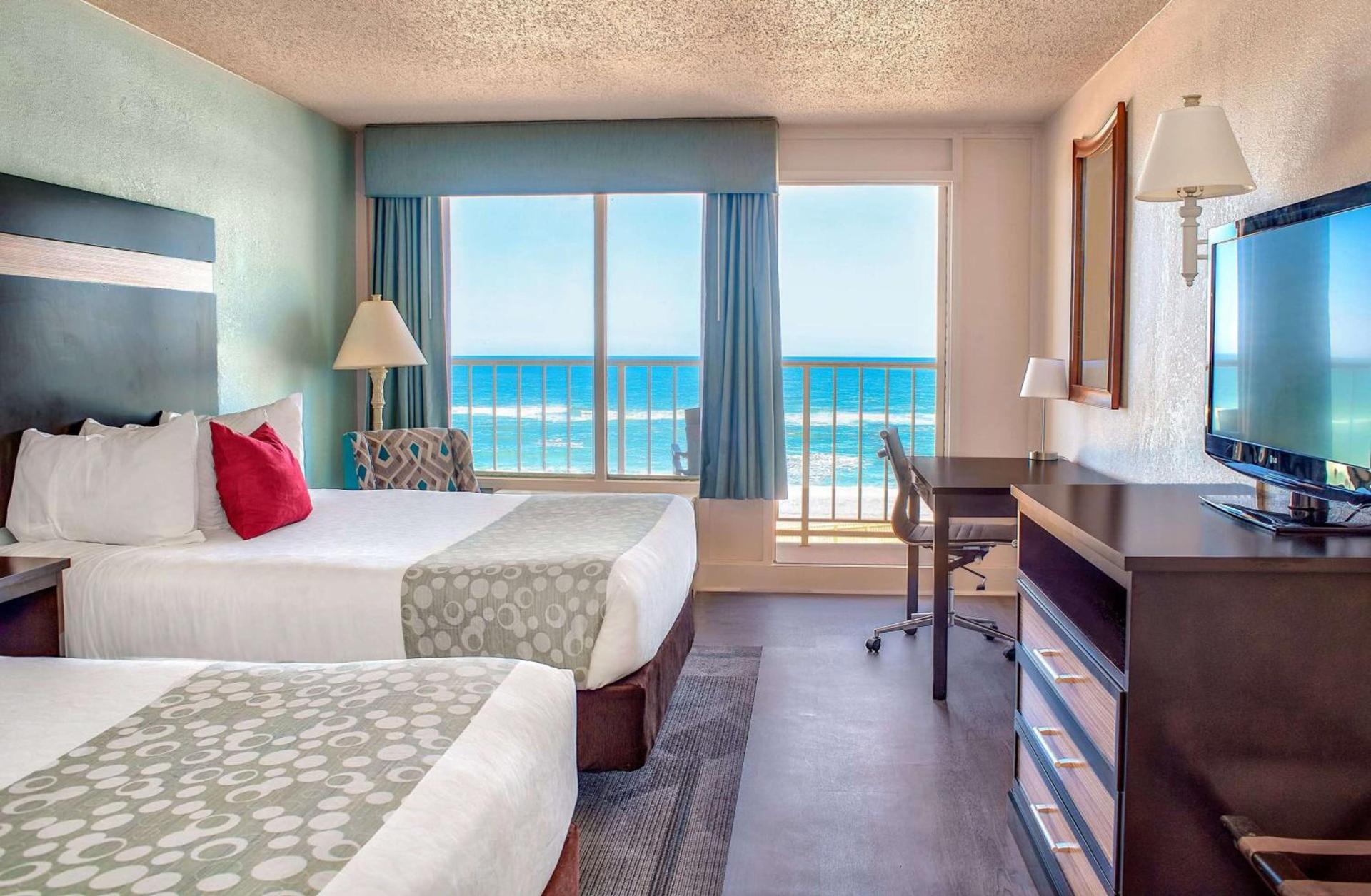 Ramada Plaza by Wyndham Nags Head Oceanfront photo 4