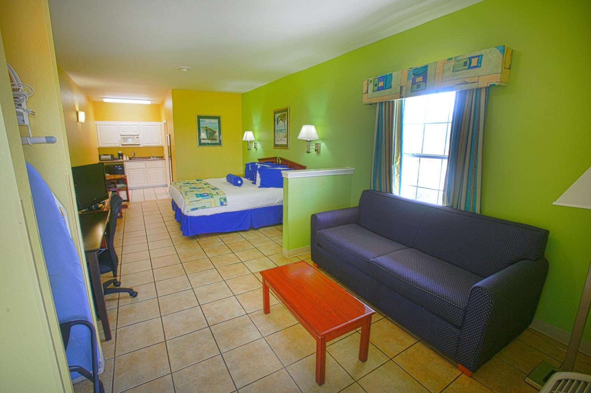 Plantation Suites and Conference Center photo 23