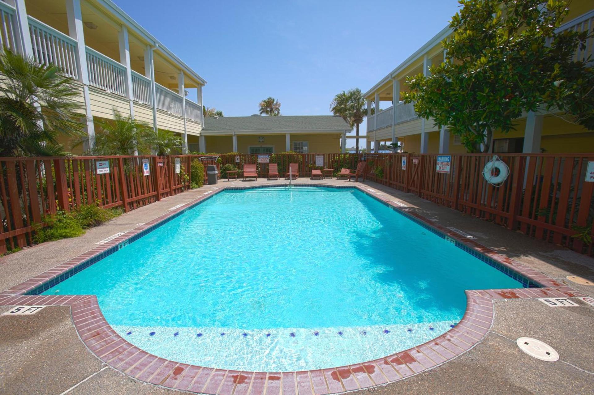 Plantation Suites and Conference Center photo 45