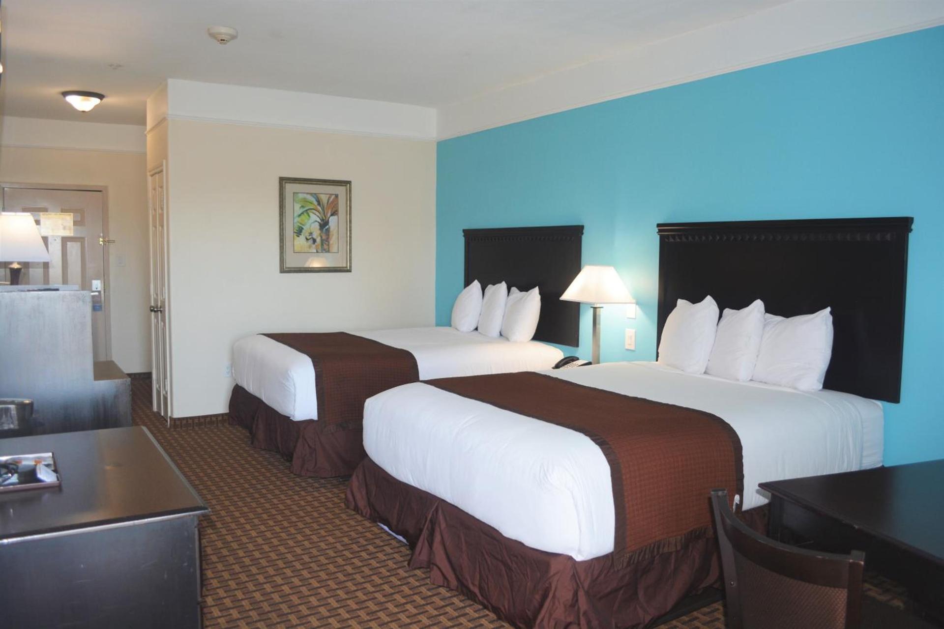 Baymont by Wyndham Galveston photo 18