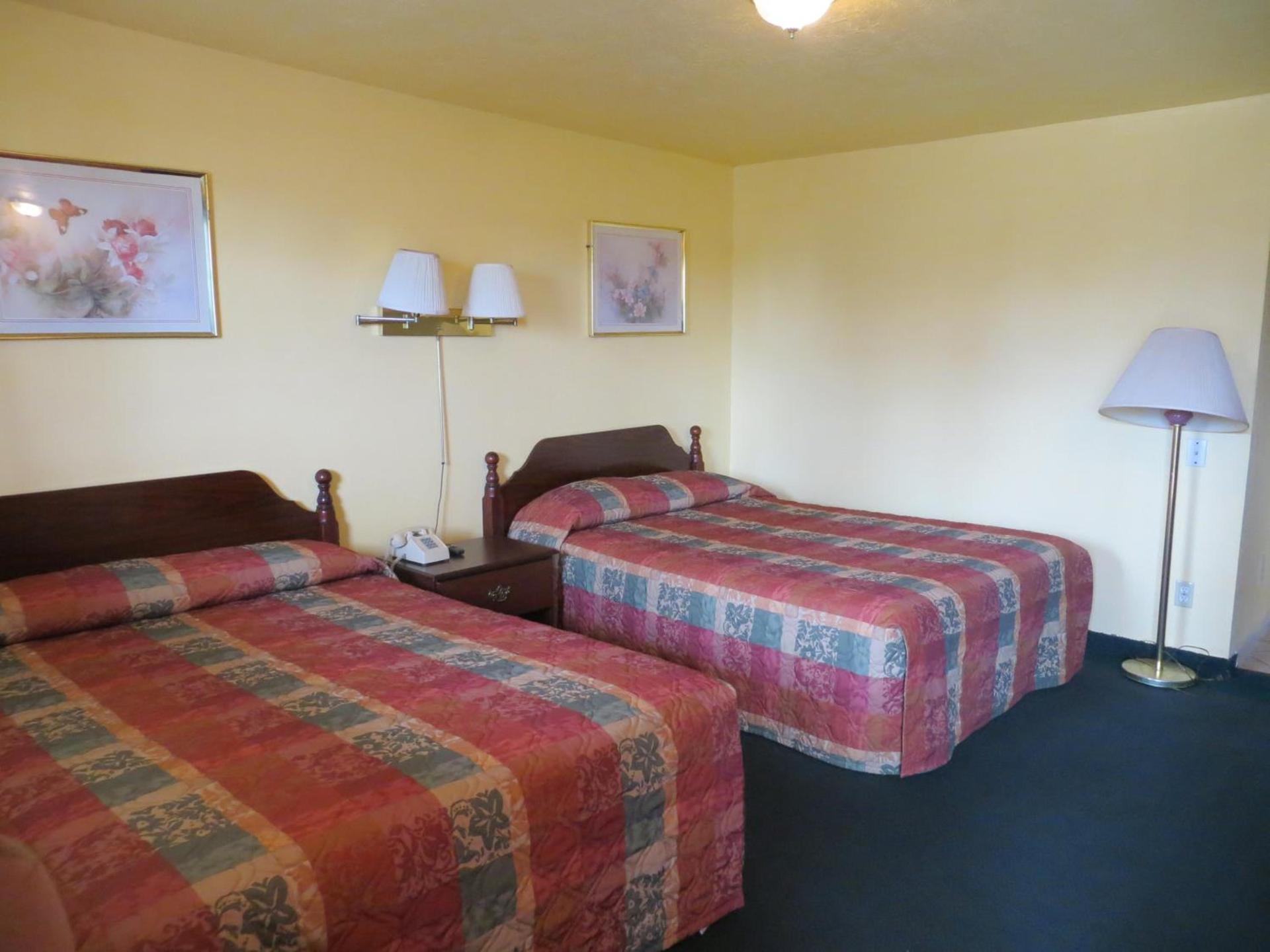 Cottonwood Inn photo 7
