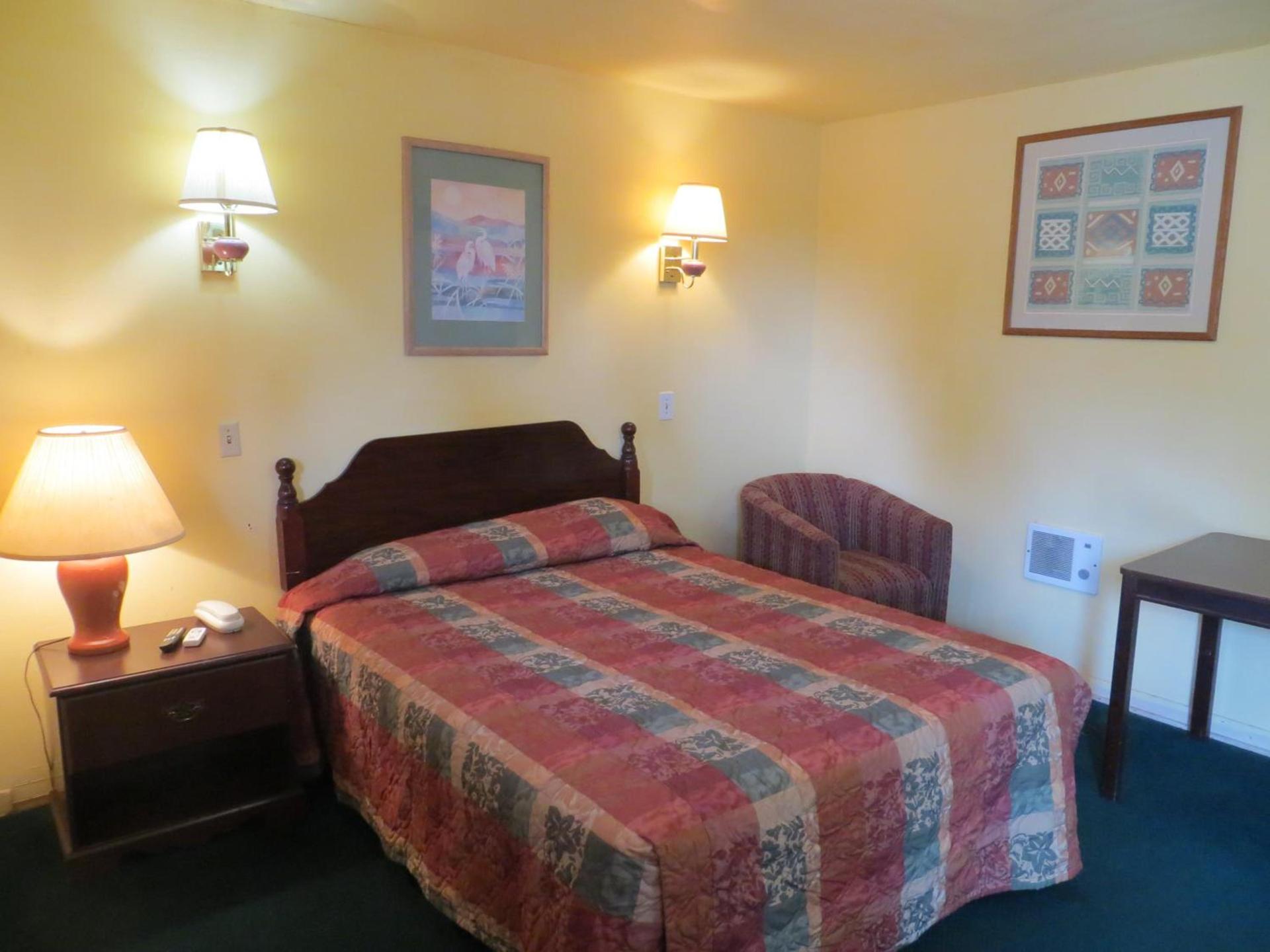 Cottonwood Inn photo 5