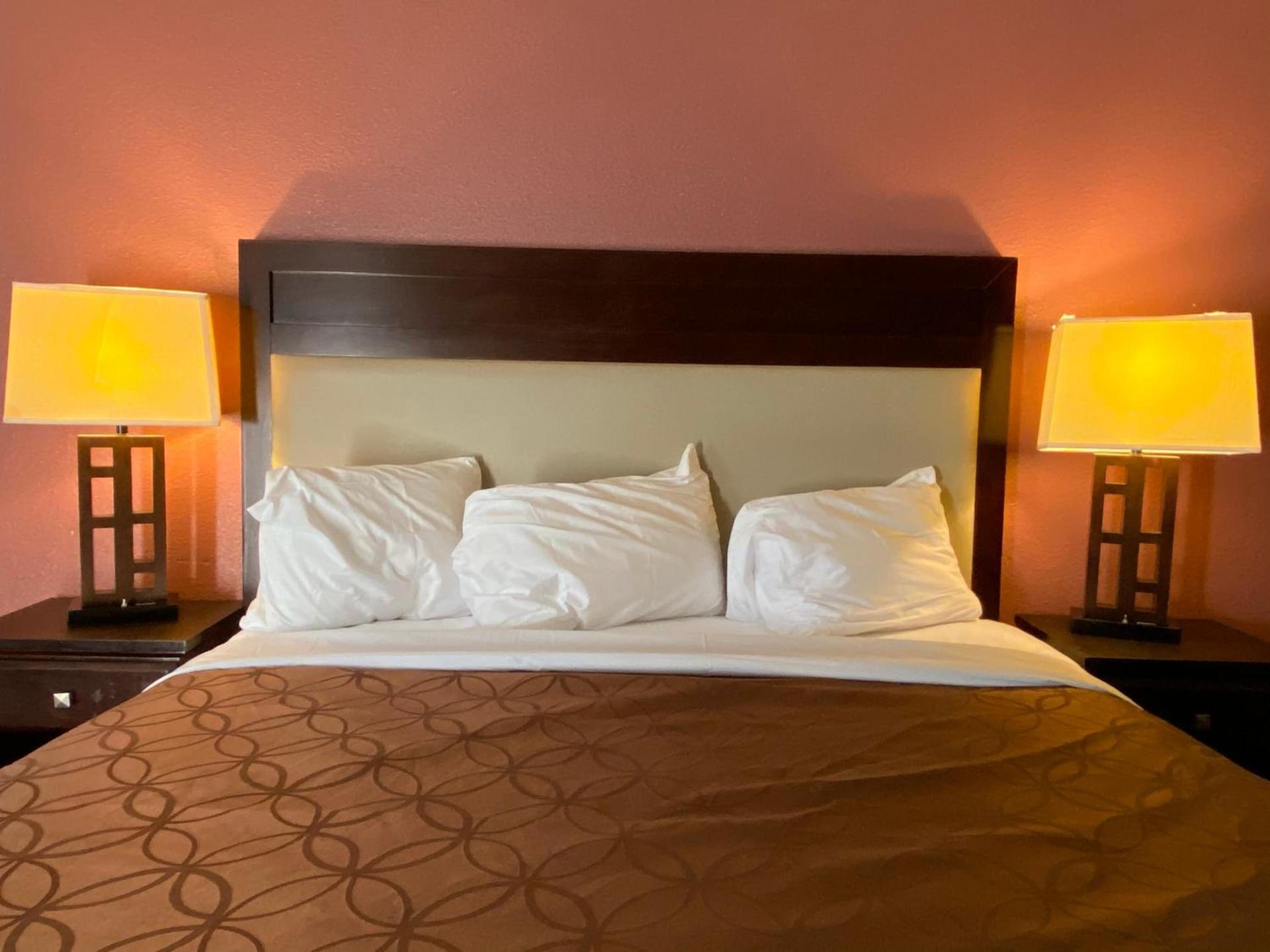 Express Inn photo 4