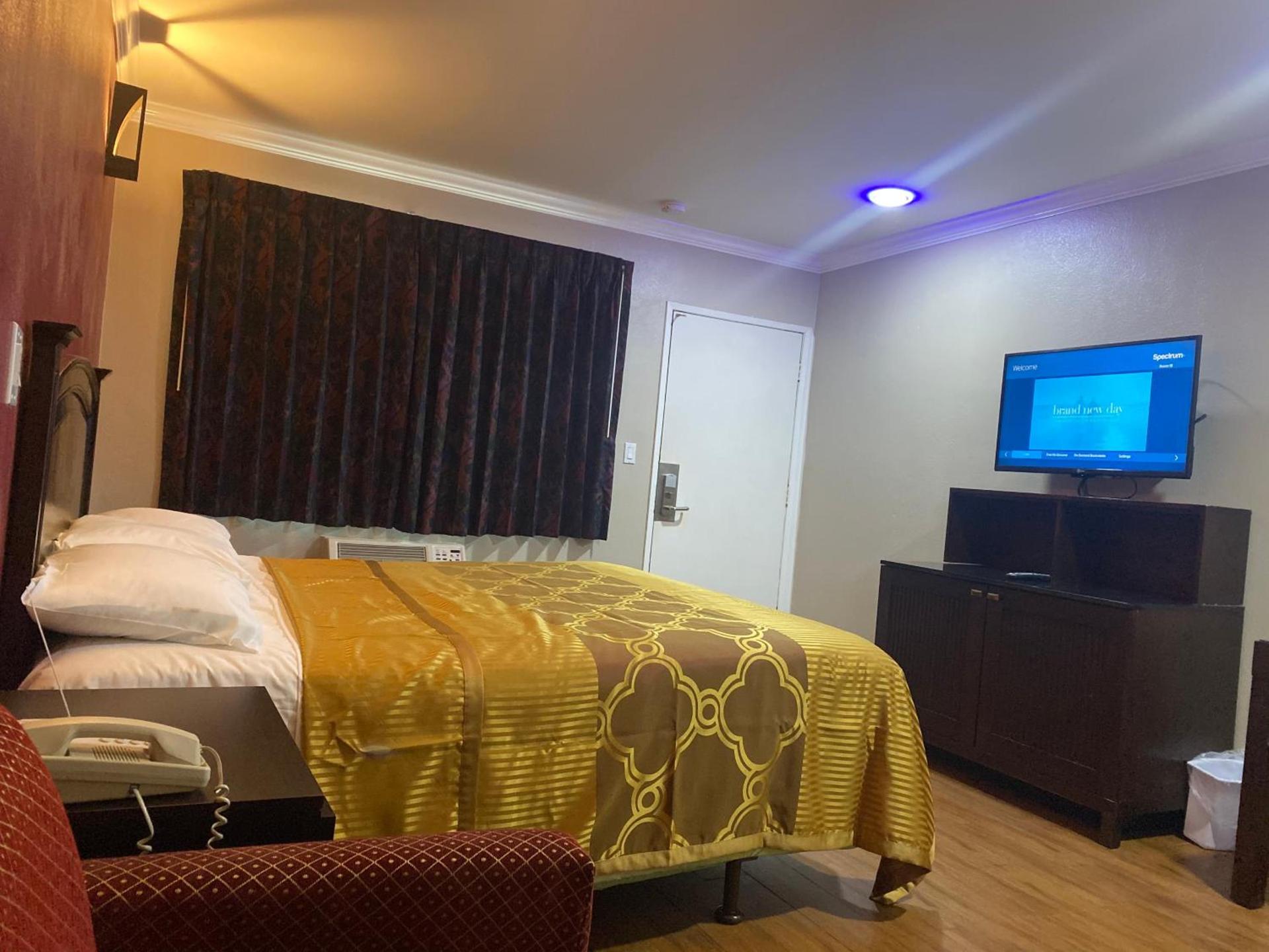 Villa Park Motel photo 33
