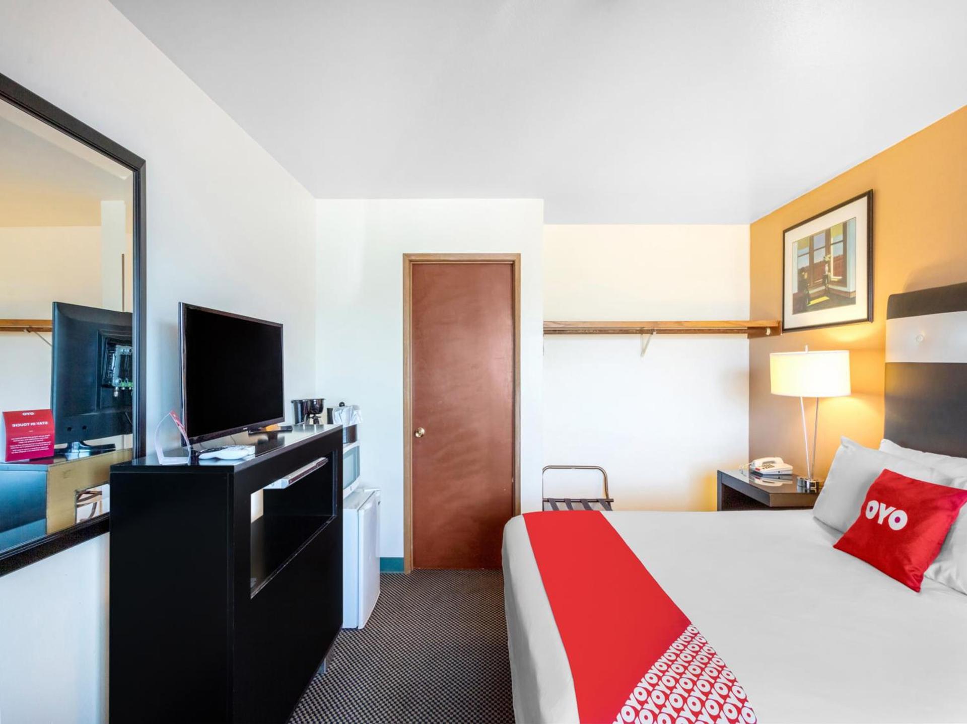 Arlington Motor Inn photo 35