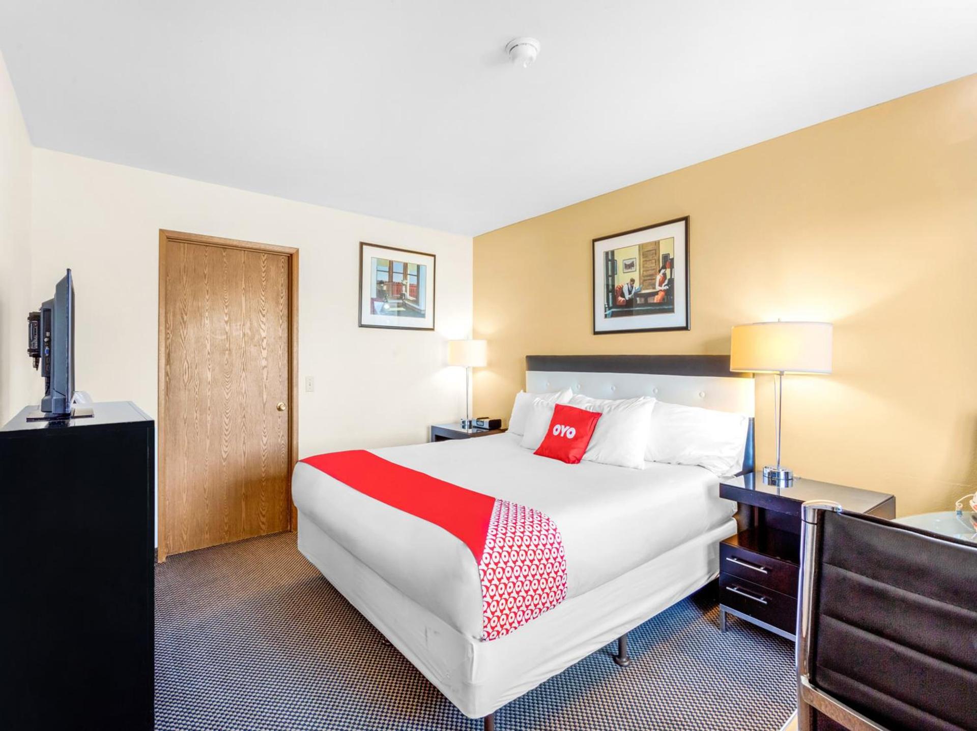 Arlington Motor Inn photo 32