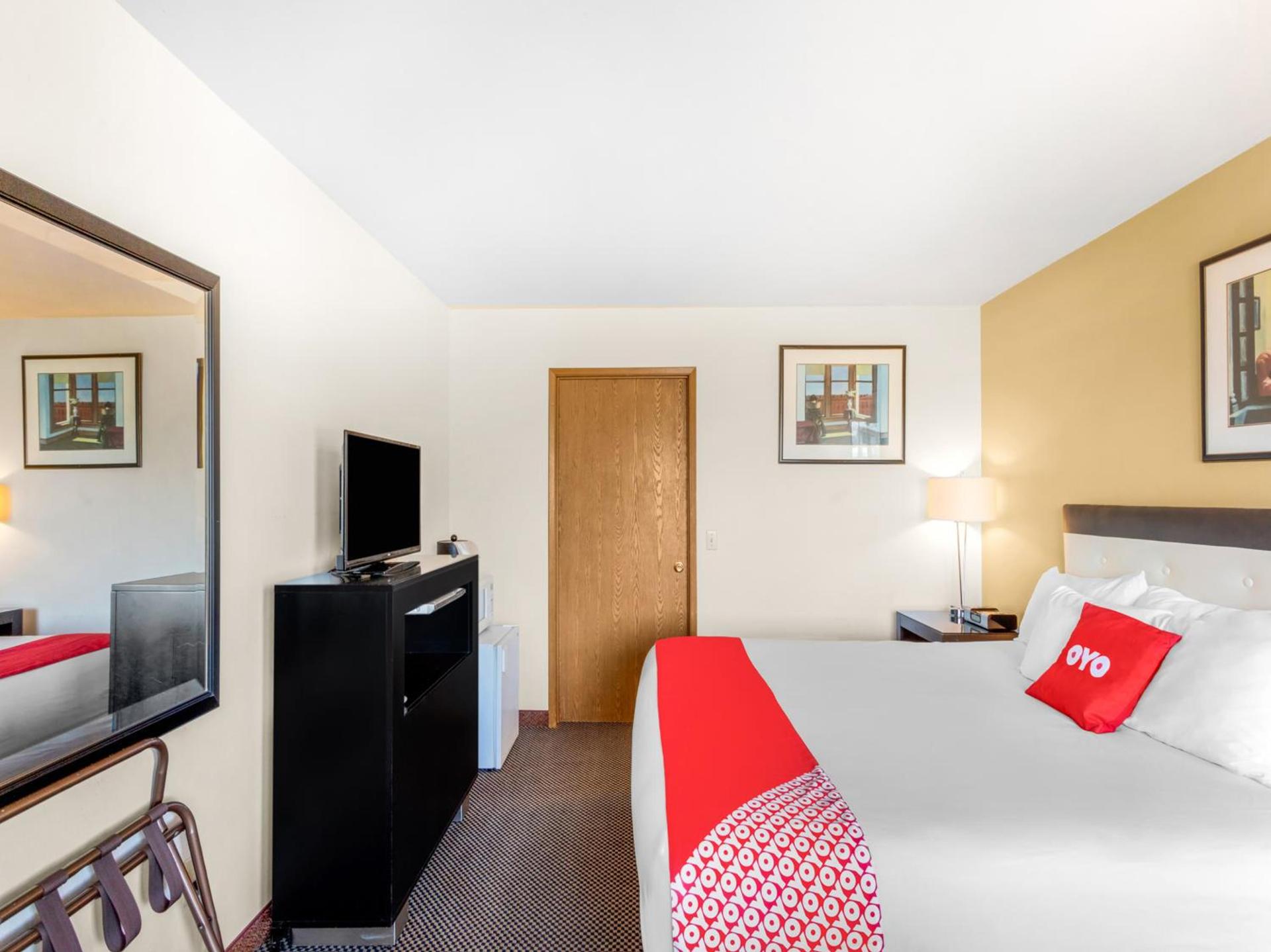 Arlington Motor Inn photo 34