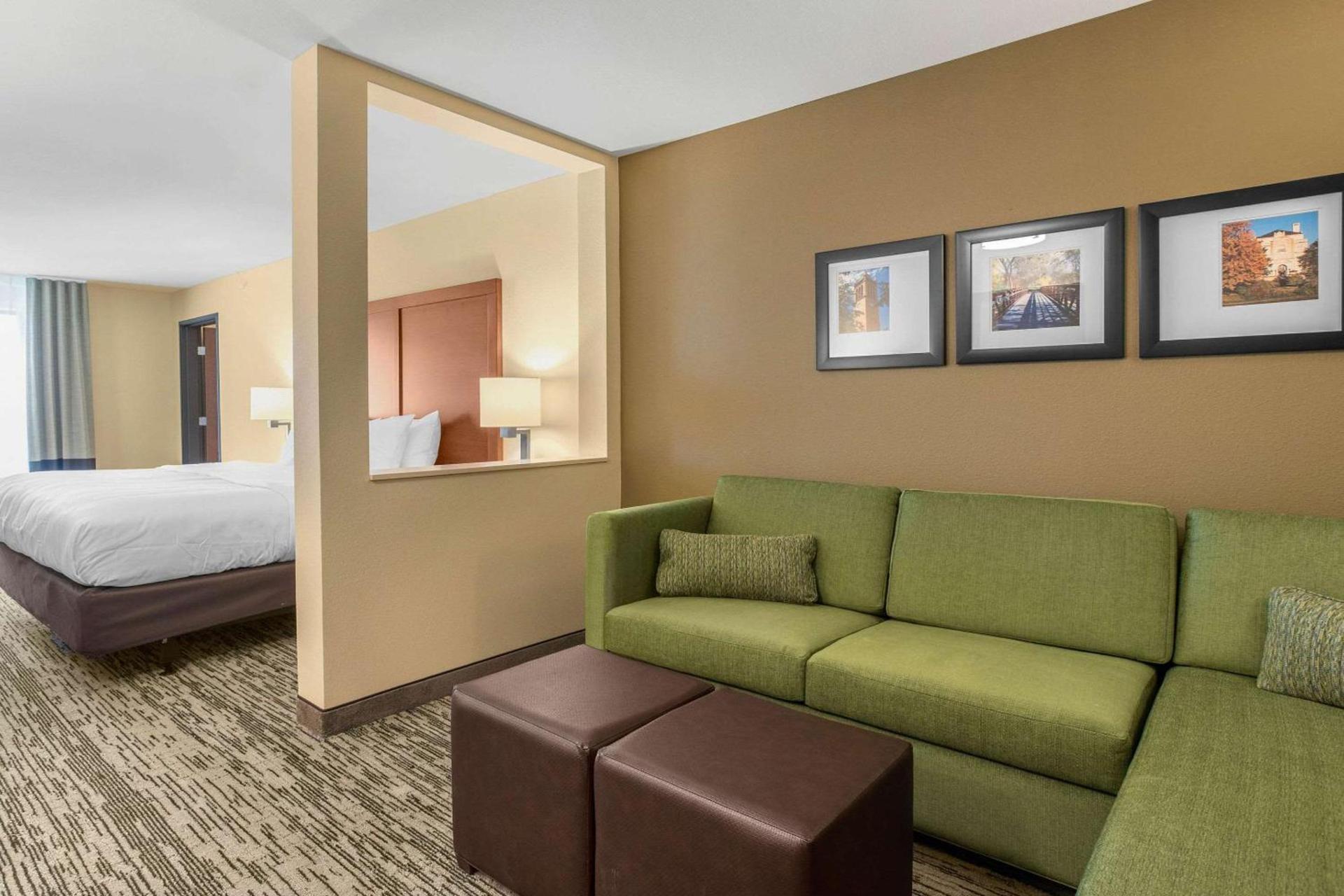 Comfort Inn & Suites Ames near ISU Campus photo 19