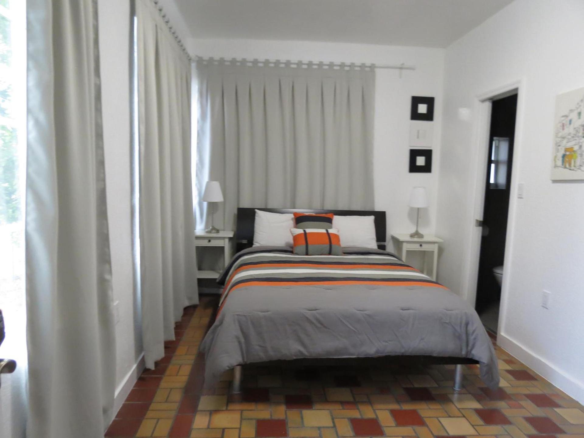 Harding Boutique Apartments photo 38