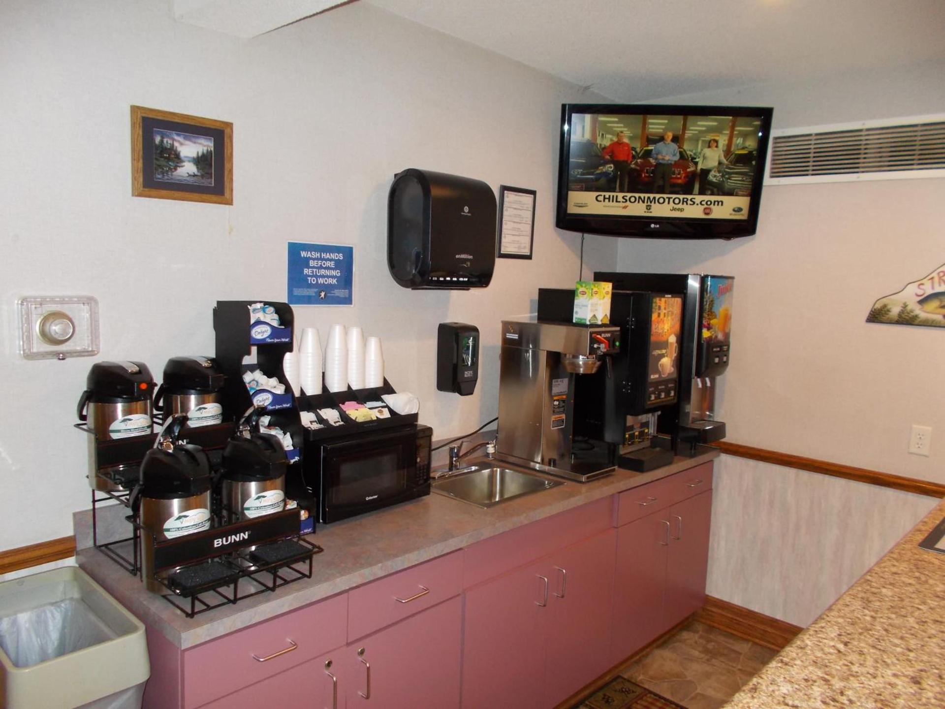 Northwoods Best Inn - Chetek photo 34