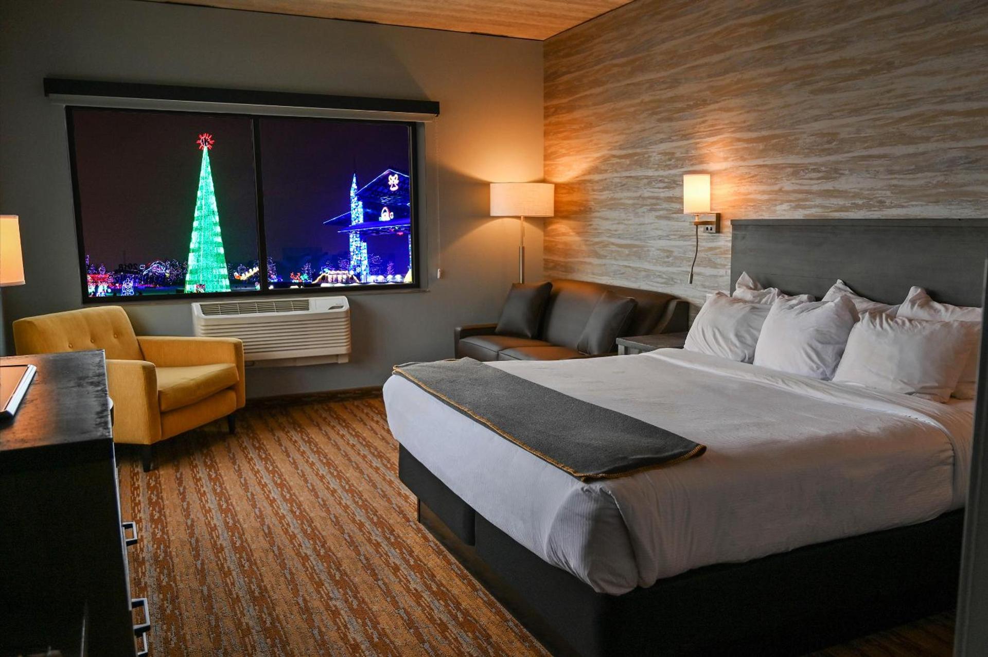 Pier B Resort photo 5