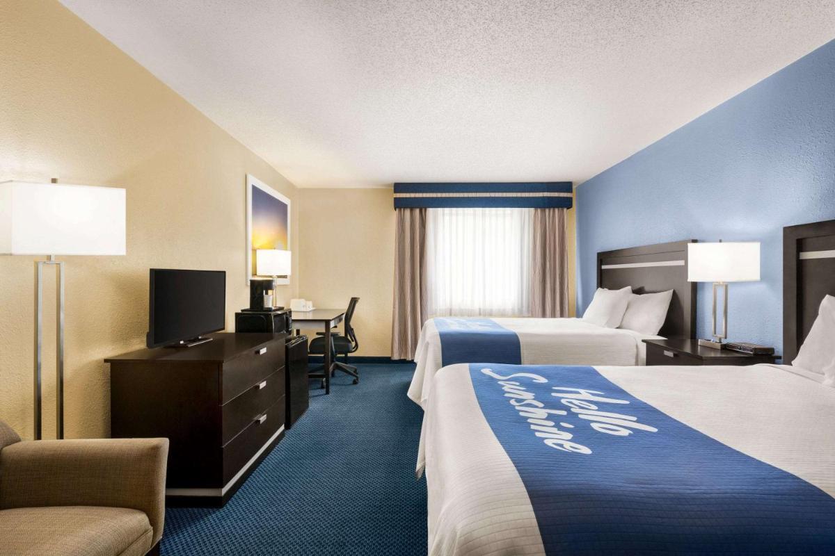 Days Inn by Wyndham Auburn/Finger Lakes Region photo 33