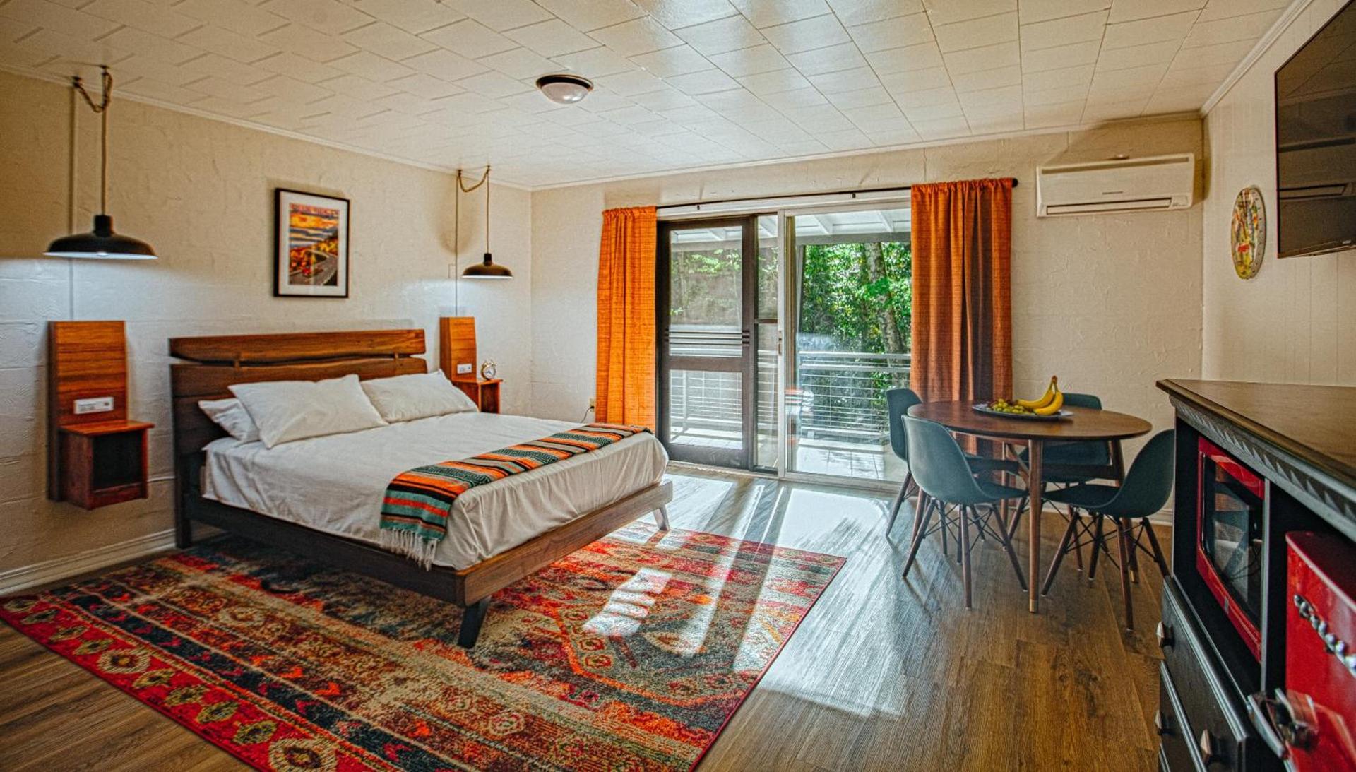 Route 19 Inn photo 26