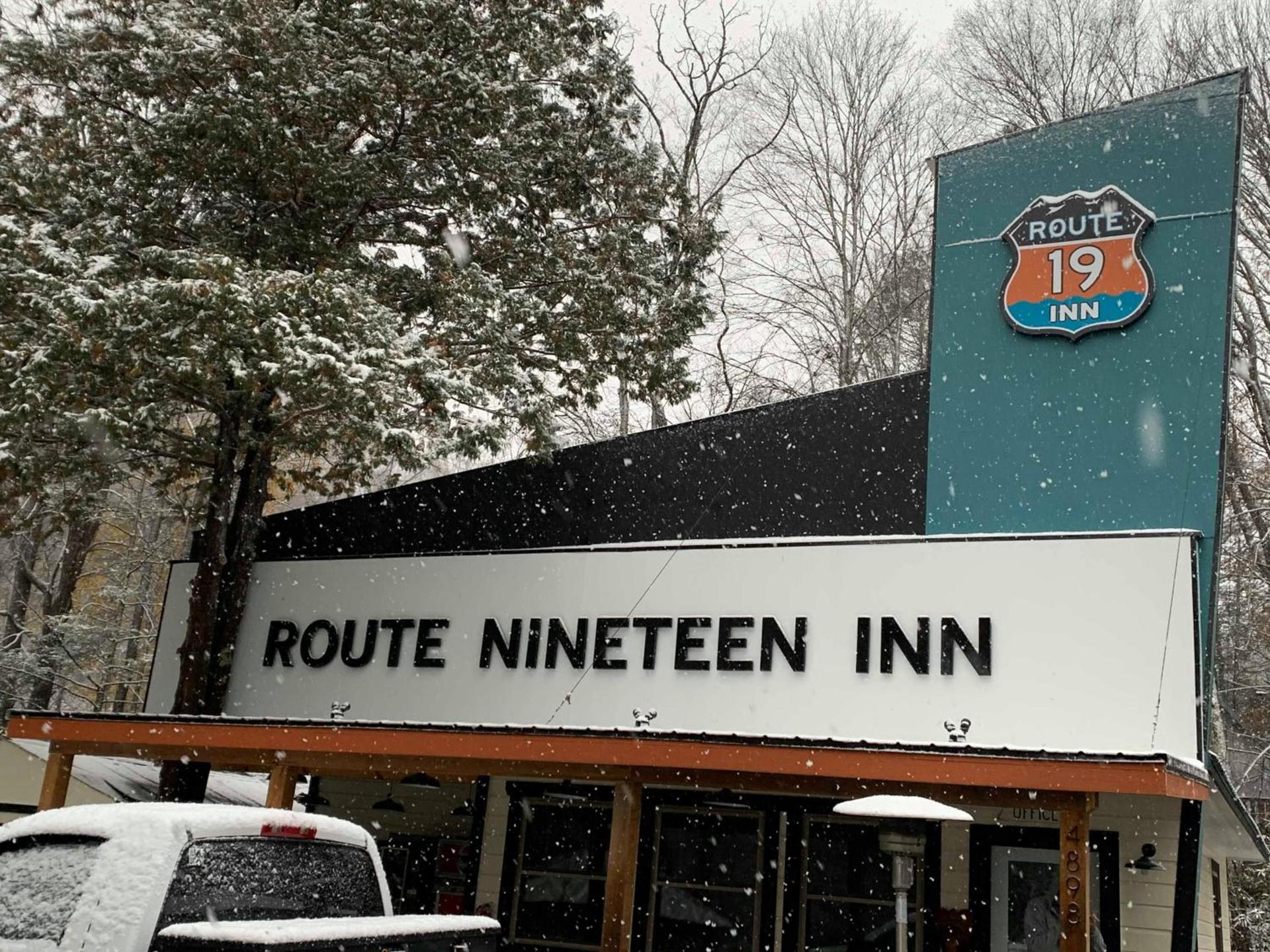 Route 19 Inn photo 37