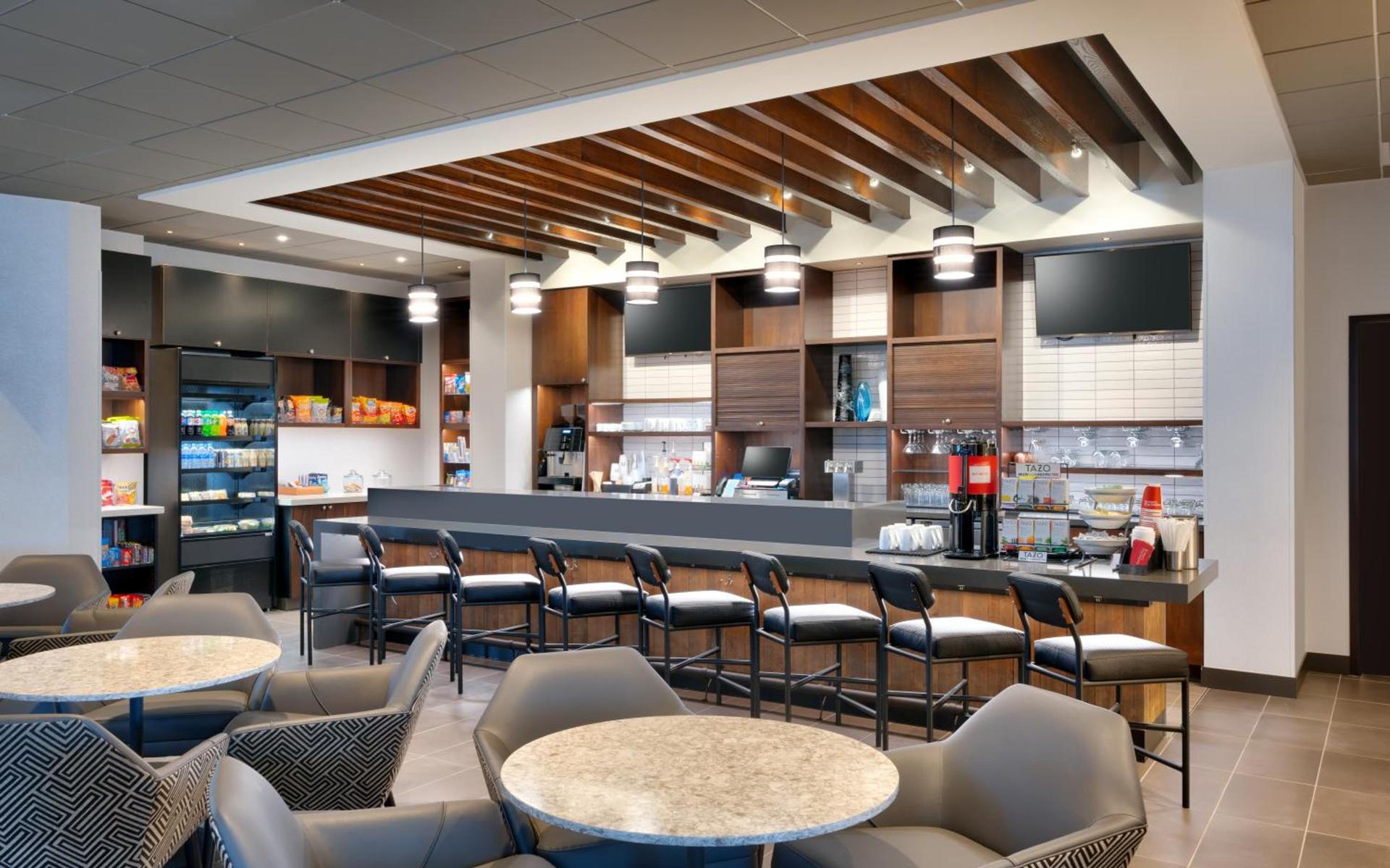 Hyatt Place Anchorage-Midtown photo 4