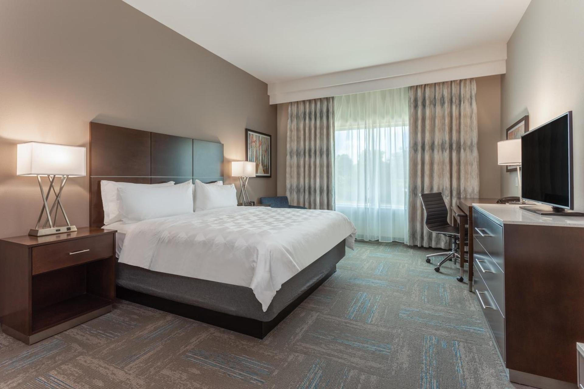 Holiday Inn & Suites - Jefferson City by IHG photo 14