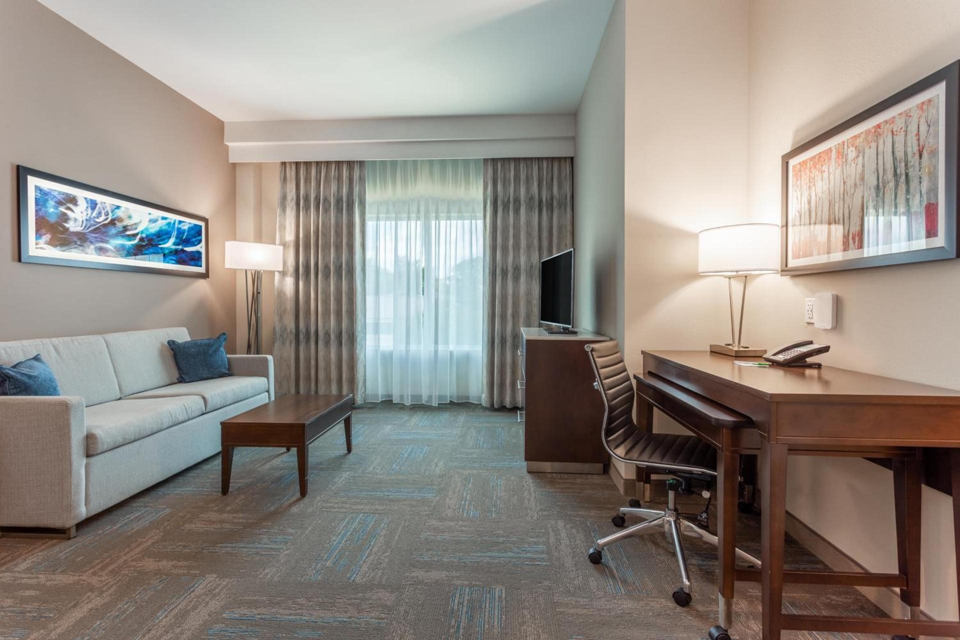 Holiday Inn & Suites - Jefferson City by IHG photo 11