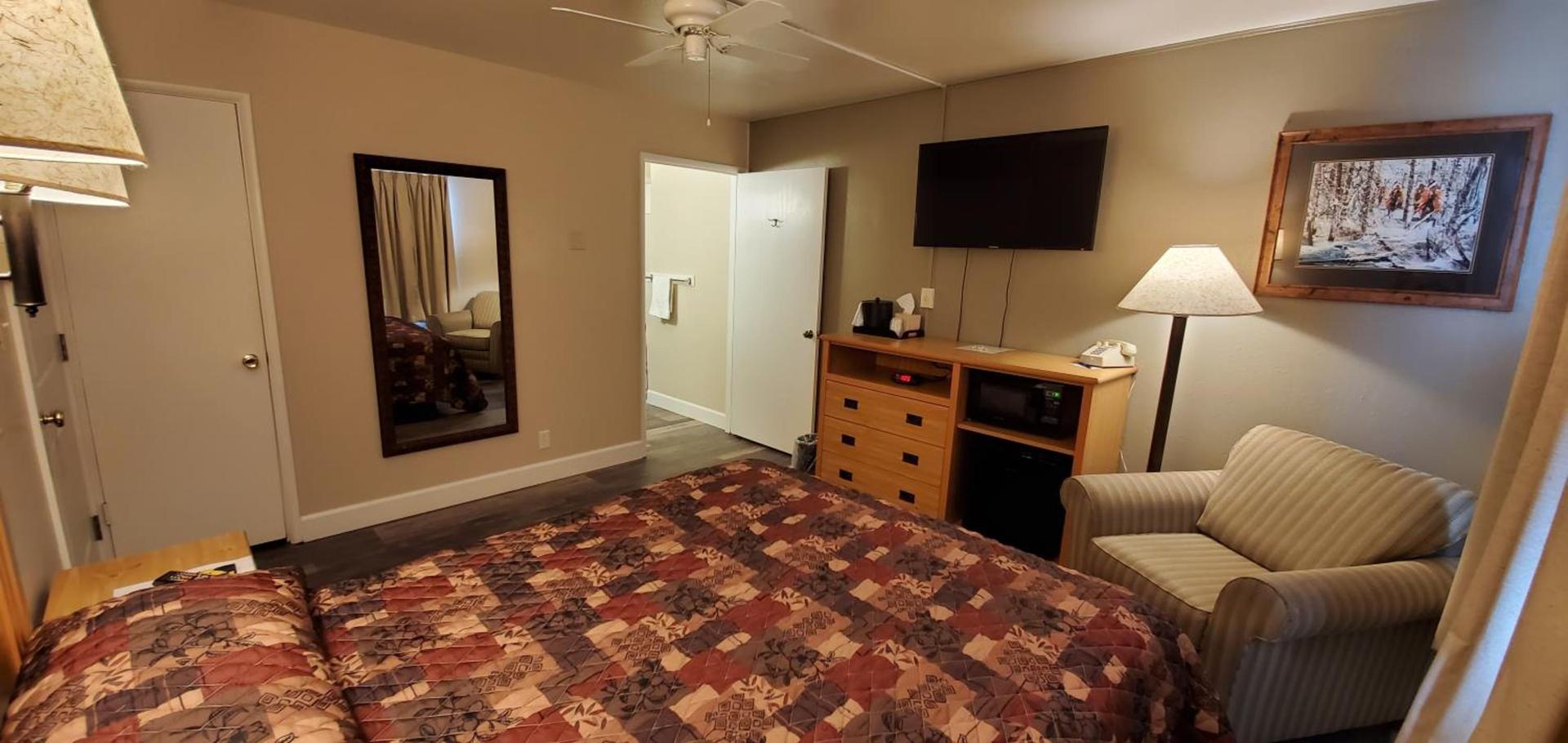 Bridge Street Inn photo 13