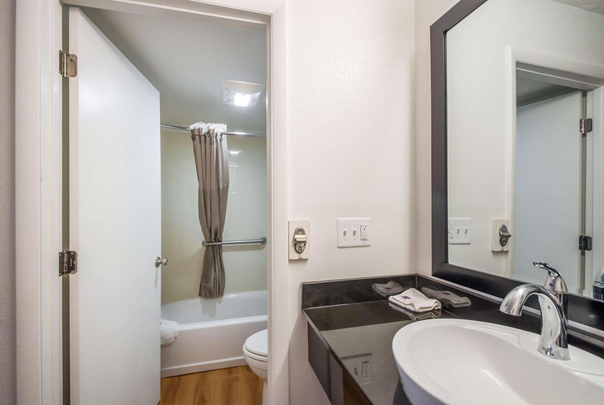Motel 6-Odenton, MD - Fort Meade photo 22
