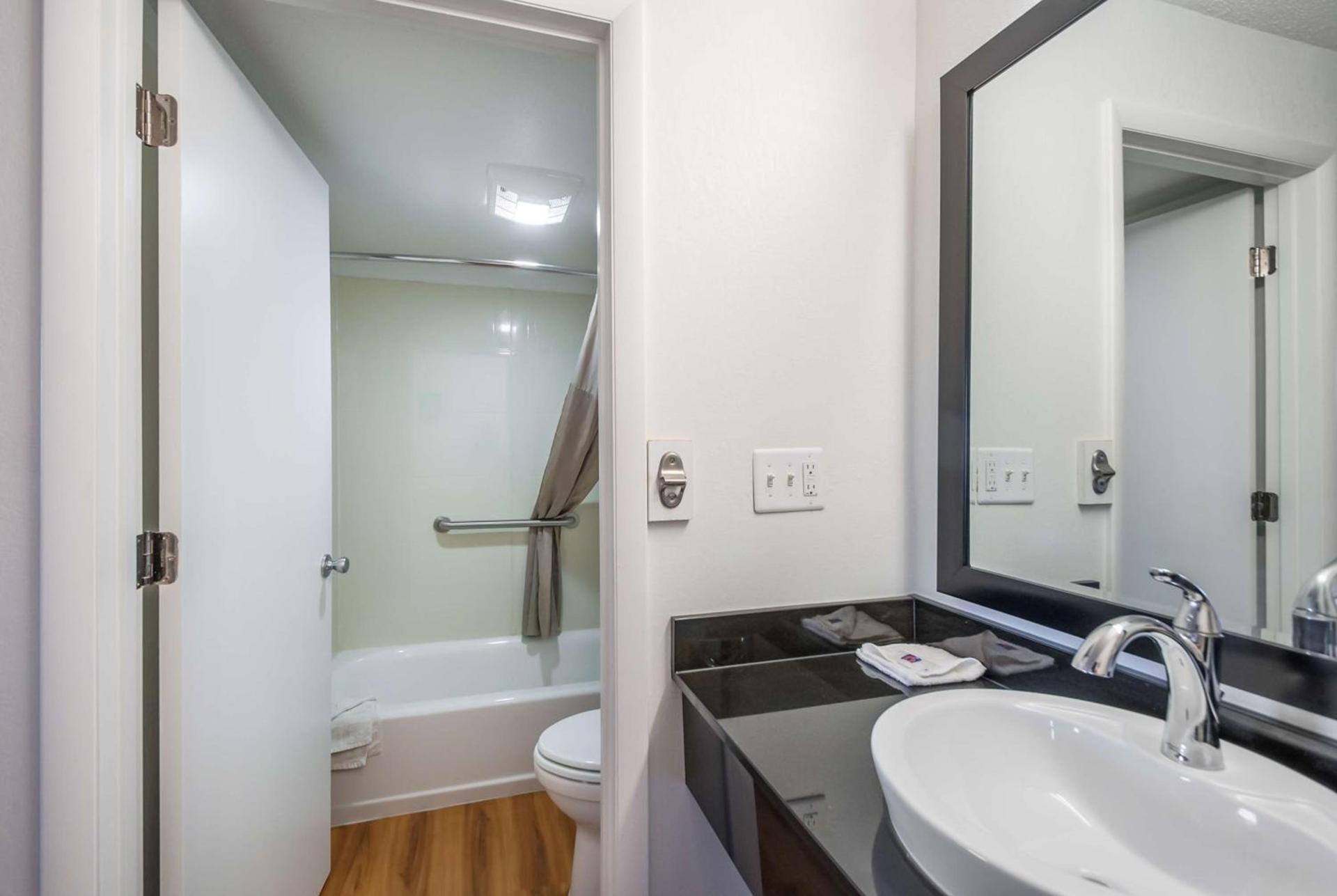 Motel 6-Odenton, MD - Fort Meade photo 31