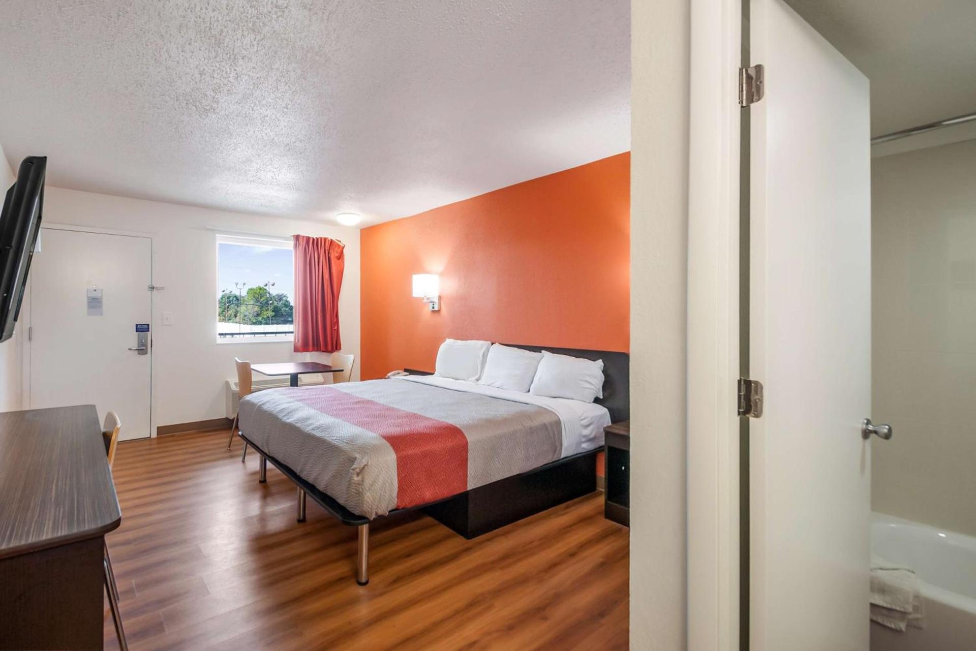 Motel 6-Odenton, MD - Fort Meade photo 33