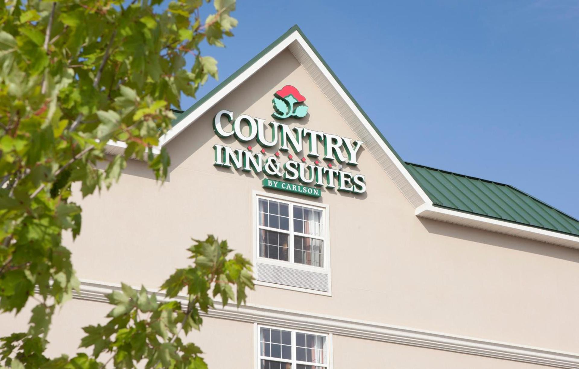 Country Inn & Suites by Radisson, Baltimore North, MD photo 21