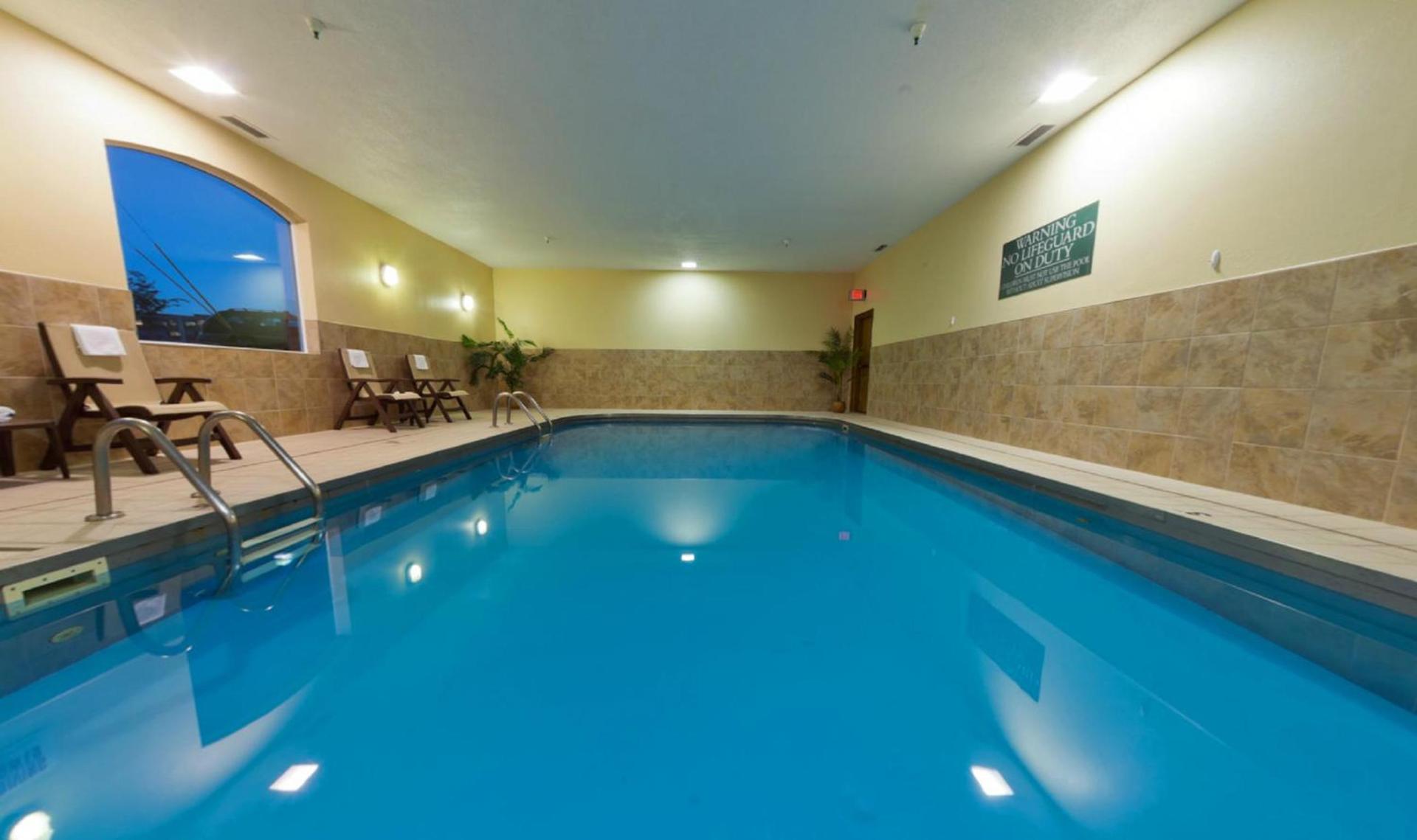 Country Inn & Suites by Radisson, Sioux Falls photo 36