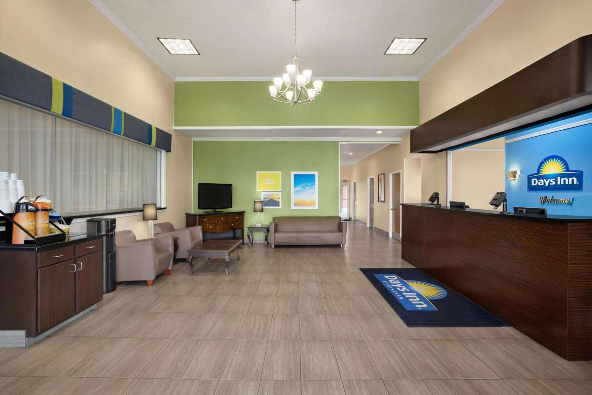 Days Inn by Wyndham Hardeeville/ I-95 State Line photo 27