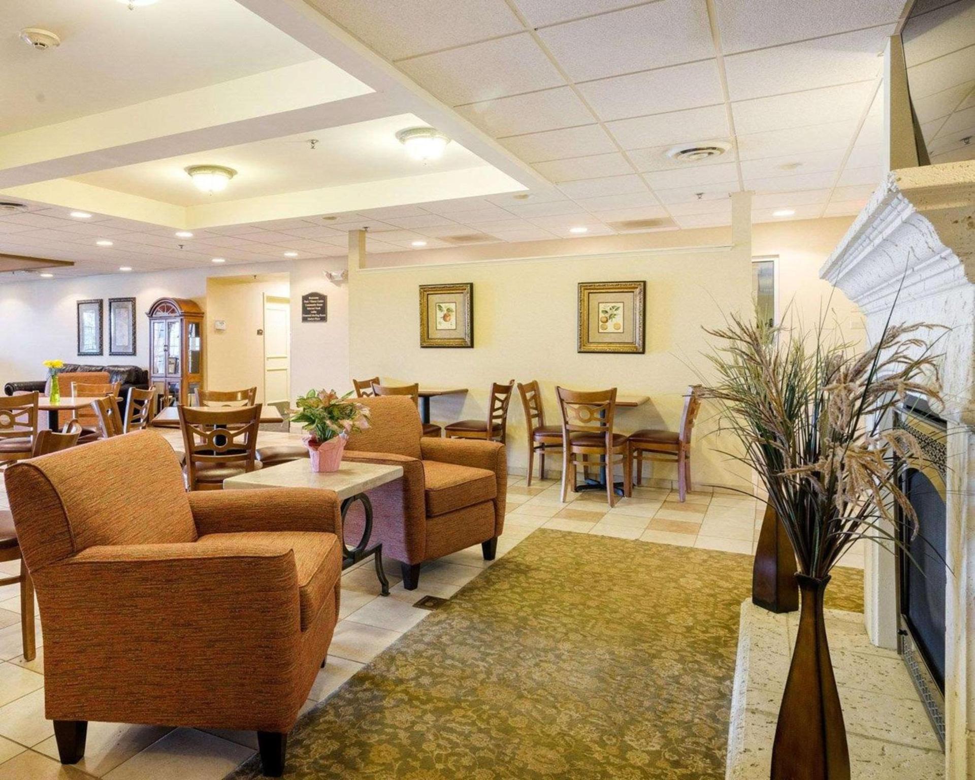 Mainstay Suites Dover photo 5