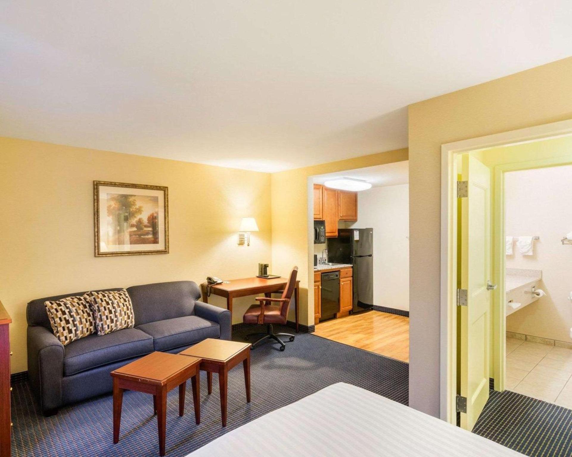 Mainstay Suites Dover photo 19