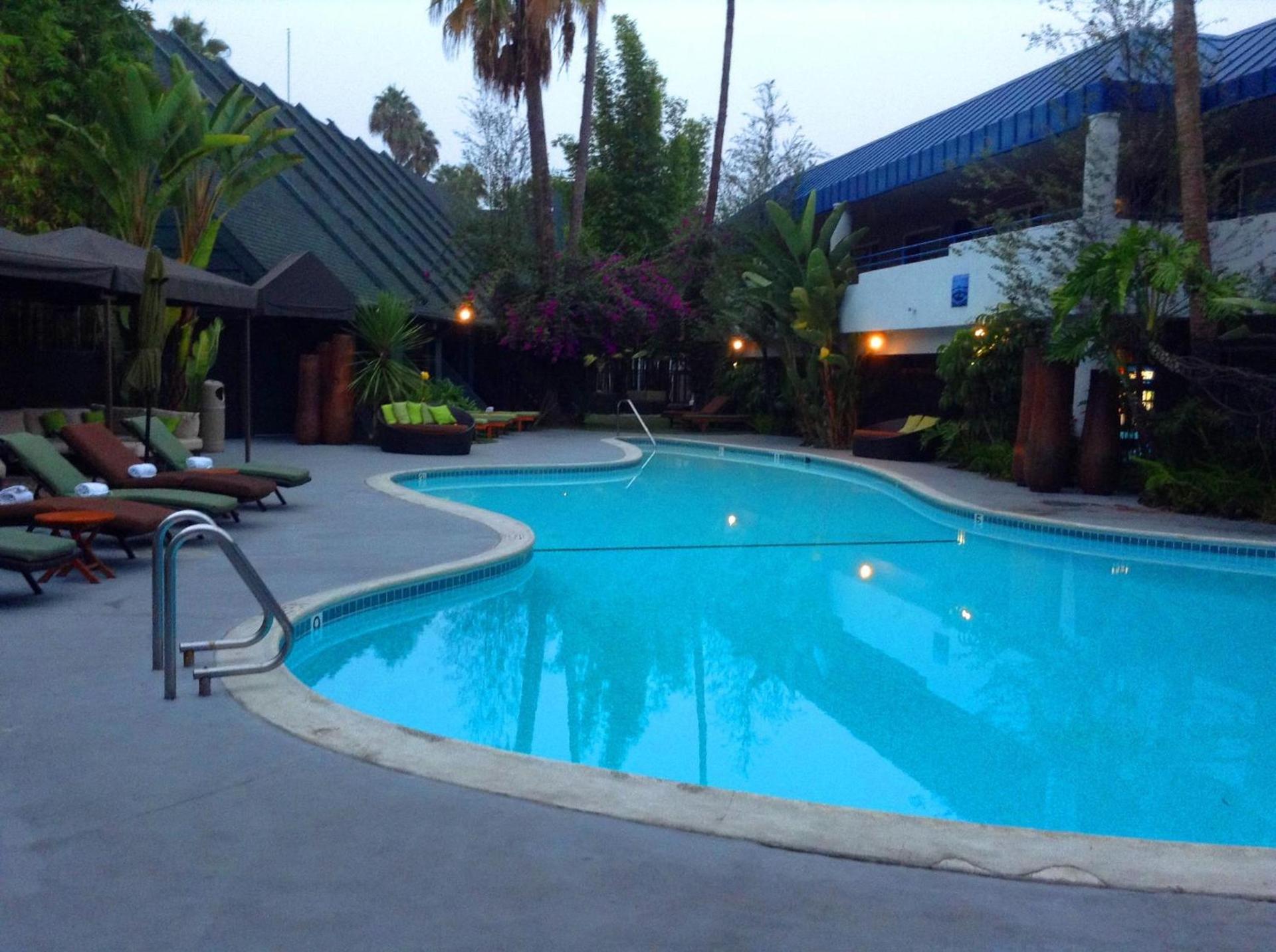 Hotel Current photo 8