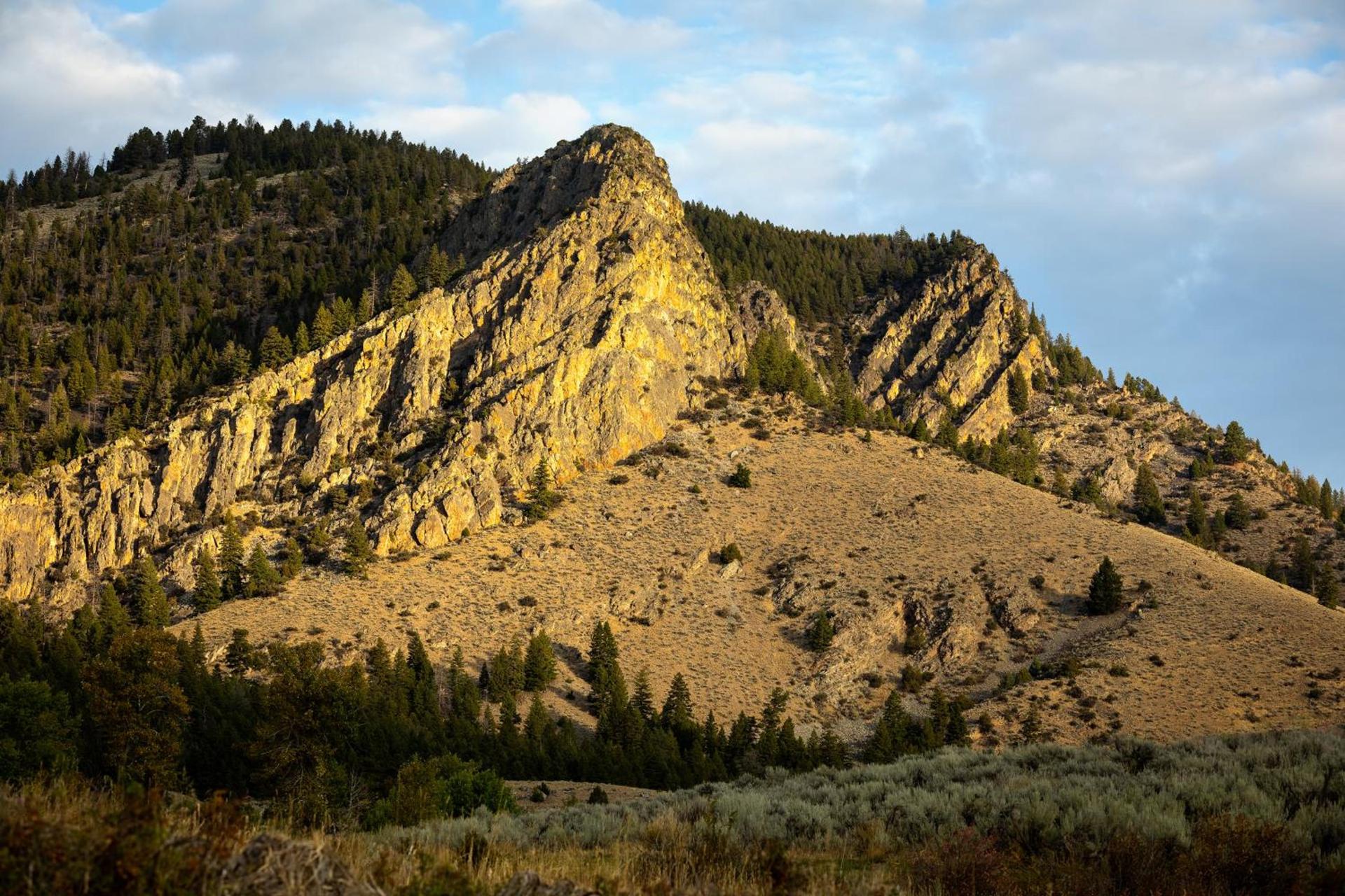Twin Peaks Guest Ranch photo 9