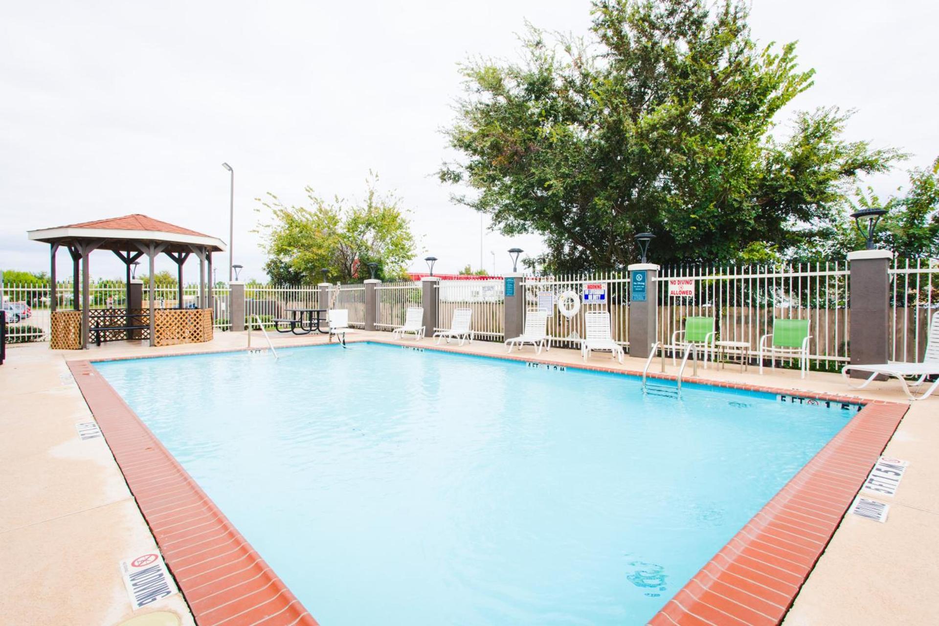 Palacio Royale Inn Signature Katy photo 20