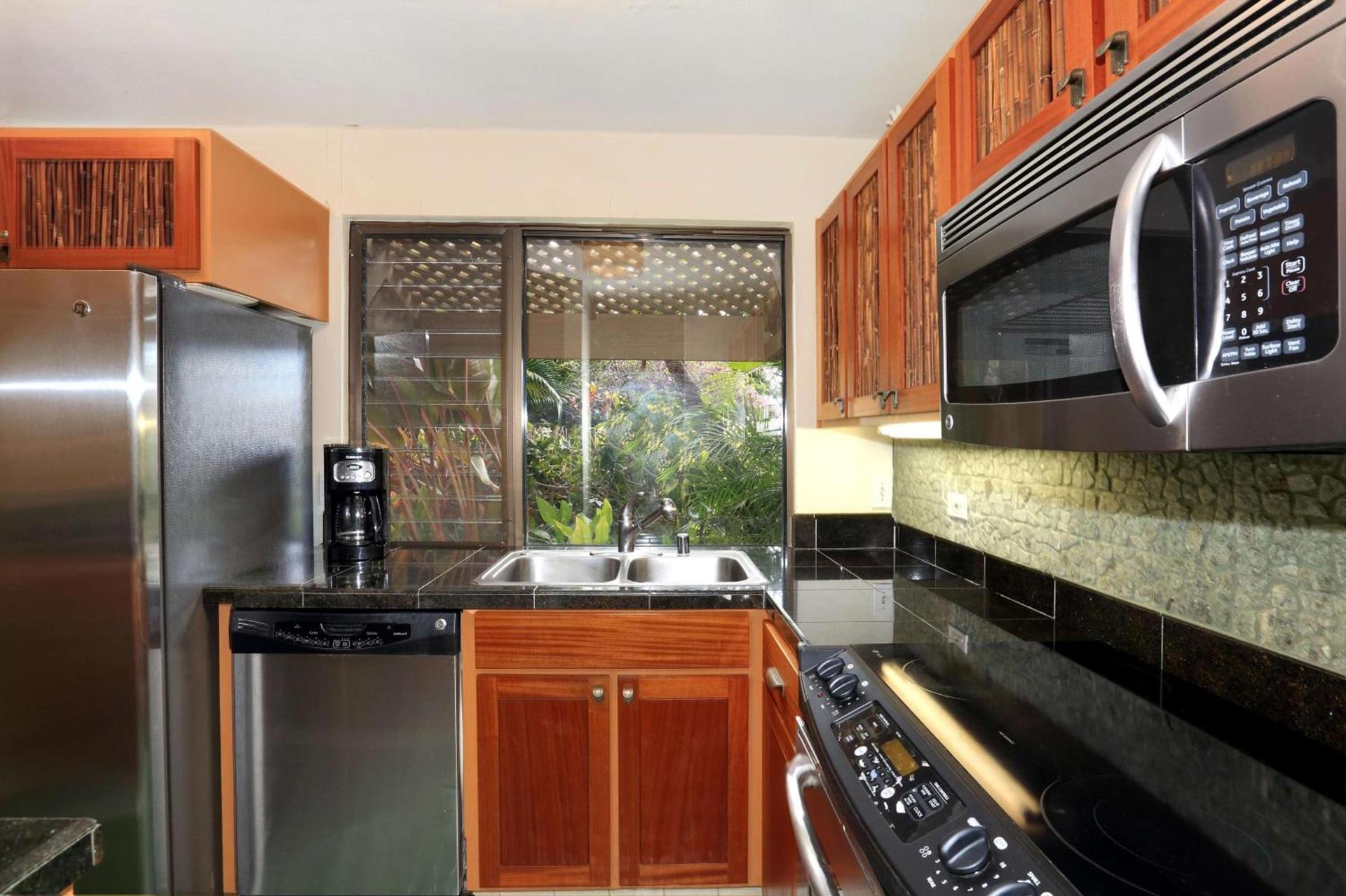 Wailea Ekahi Village - CoralTree Residence Collection photo 27