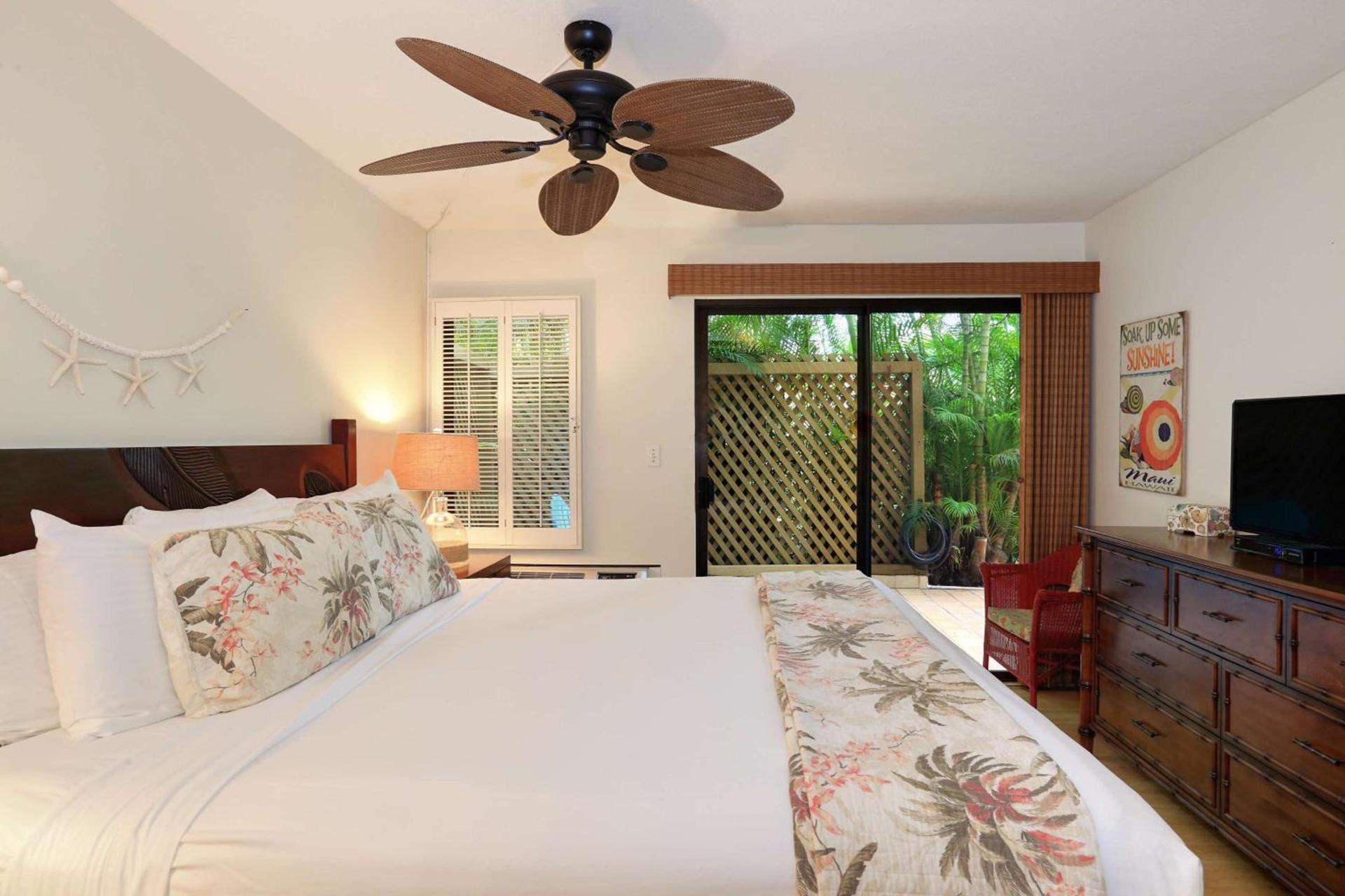 Wailea Ekahi Village - CoralTree Residence Collection photo 14