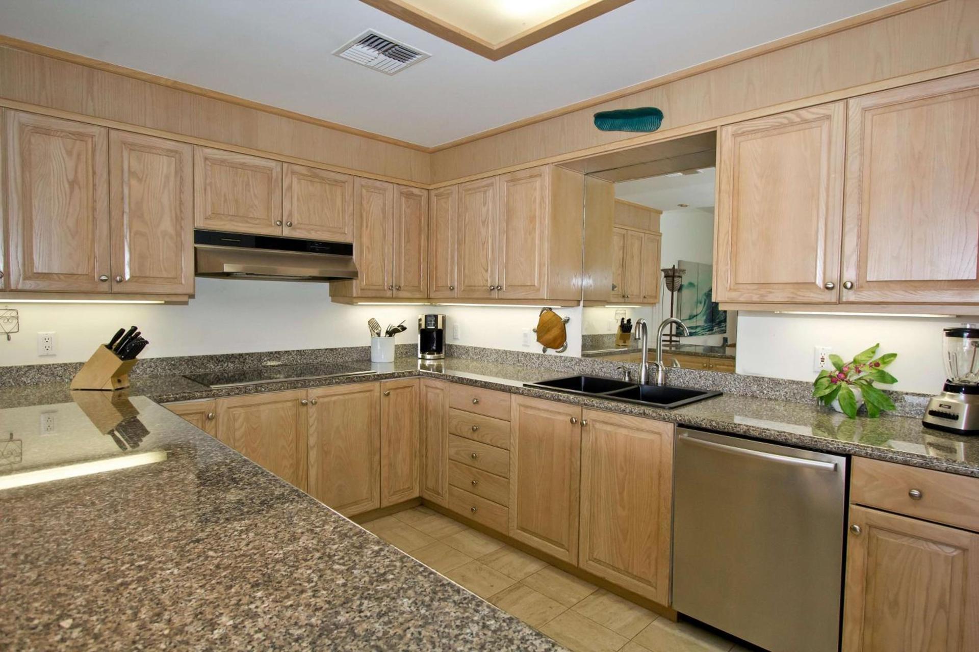Makena Surf- CoralTree Residence Collection photo 15