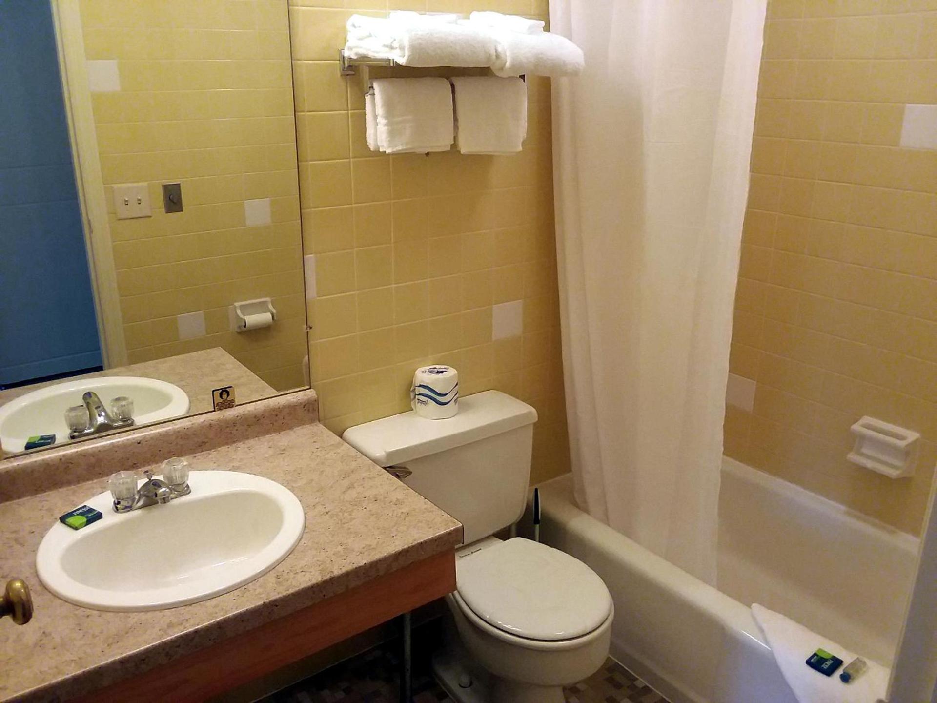 Walton Inn photo 13