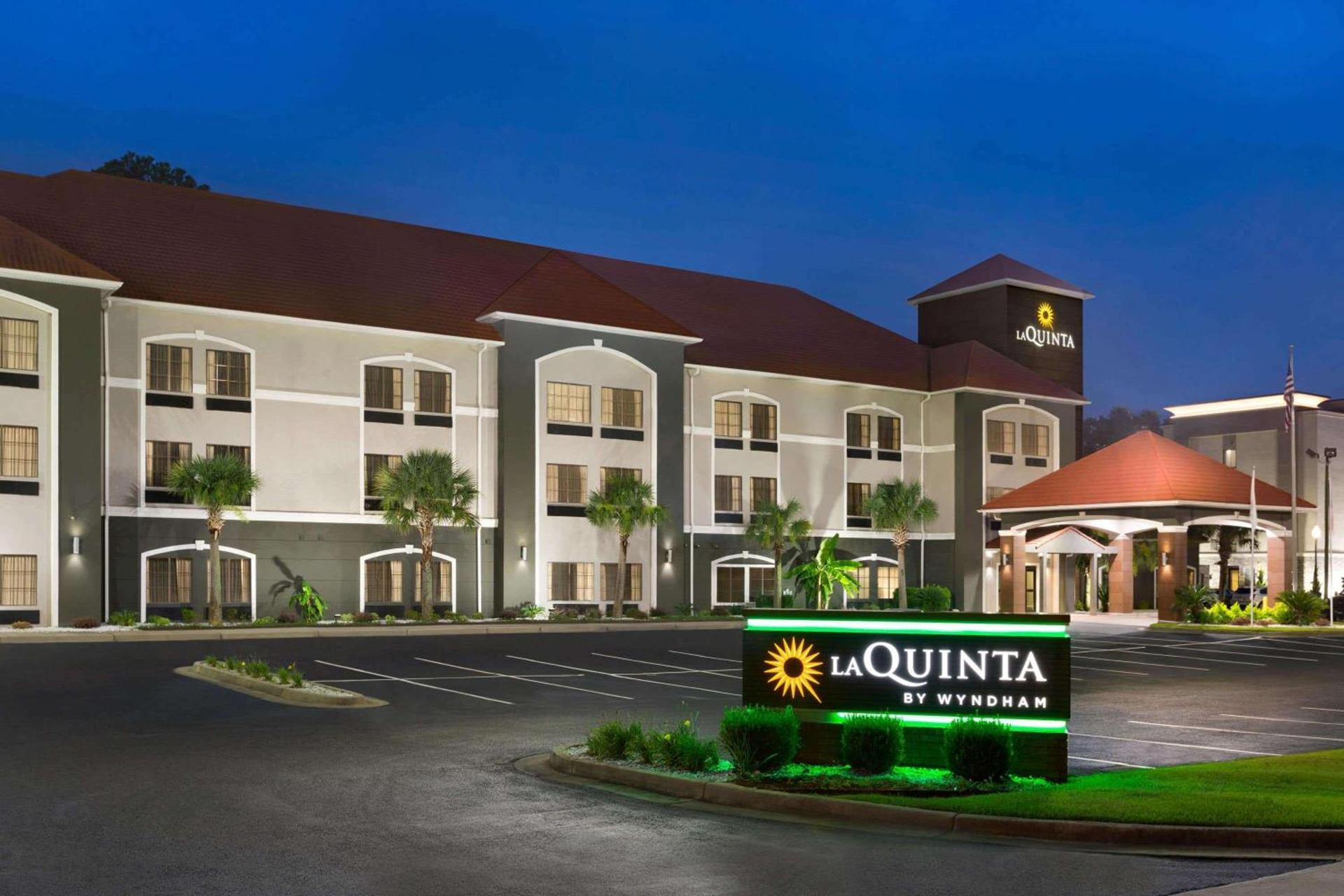 La Quinta by Wyndham Dublin photo 4