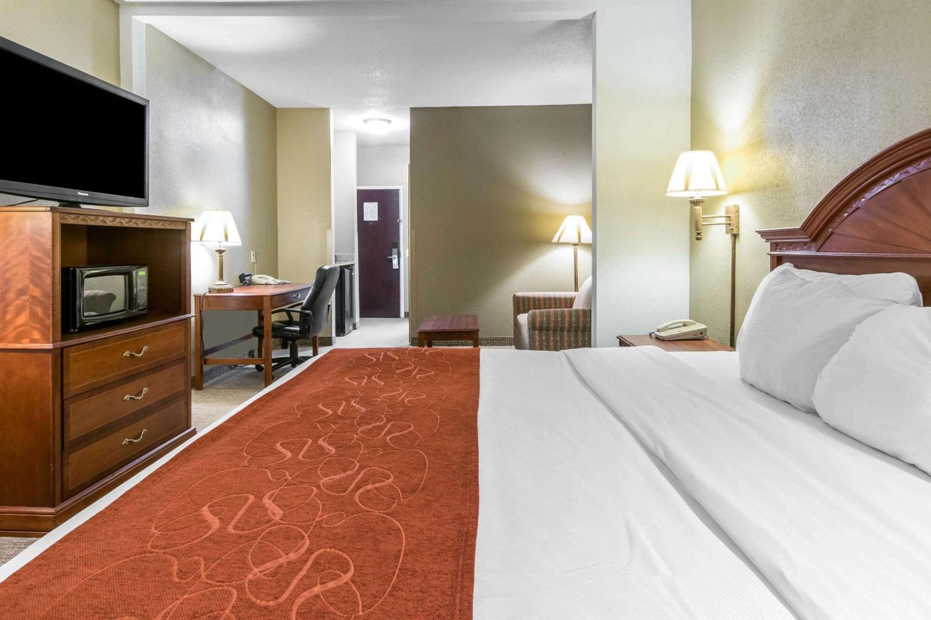 Comfort Suites Owensboro South photo 10