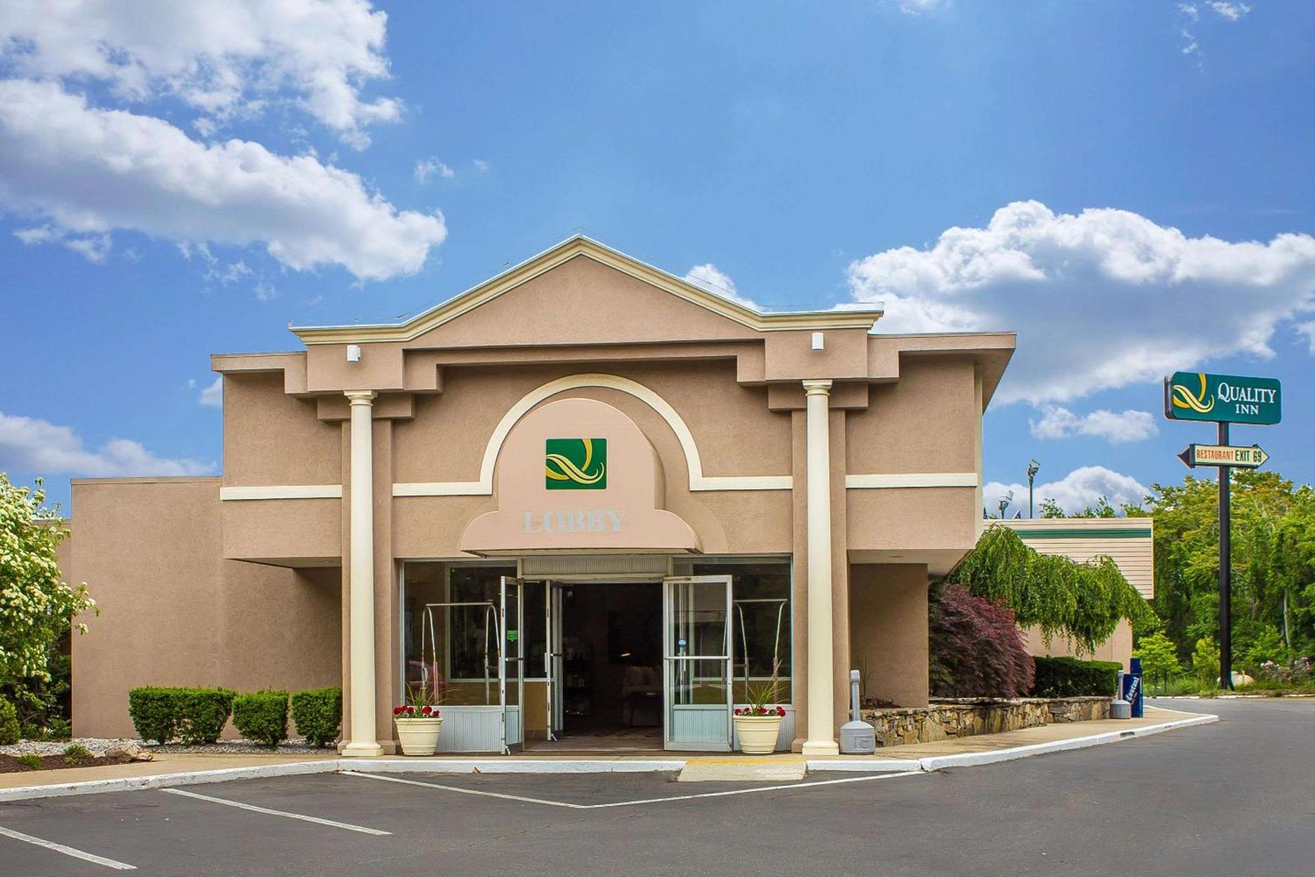 Quality Inn Old Saybrook - Westbrook photo 2