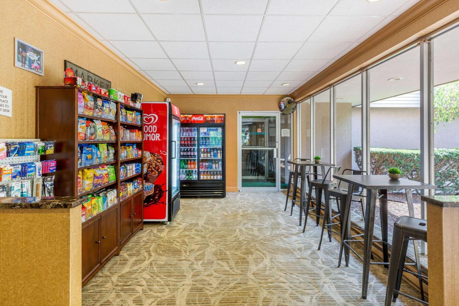 Quality Inn Old Saybrook - Westbrook photo 37