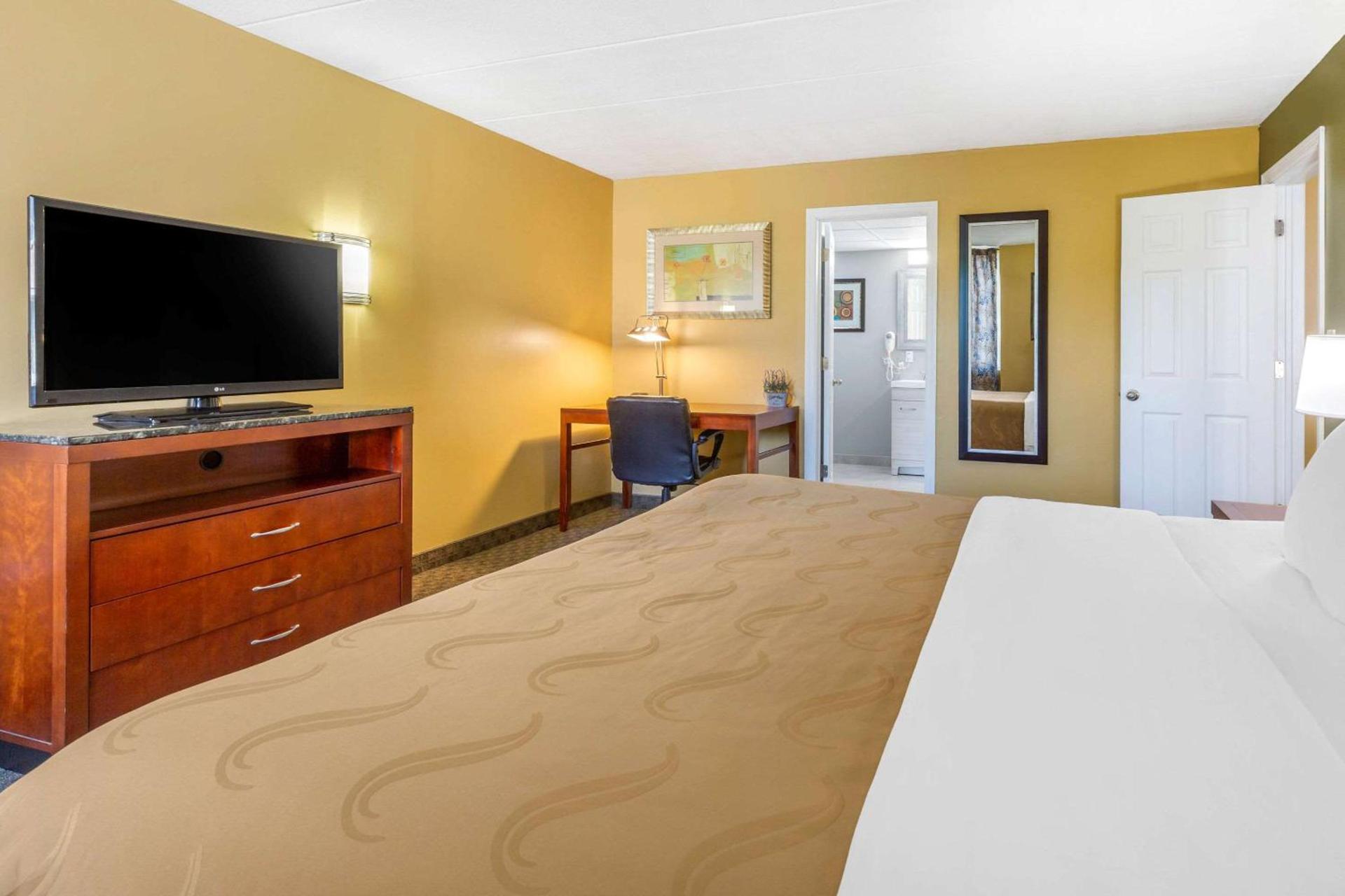 Quality Inn Old Saybrook - Westbrook photo 27