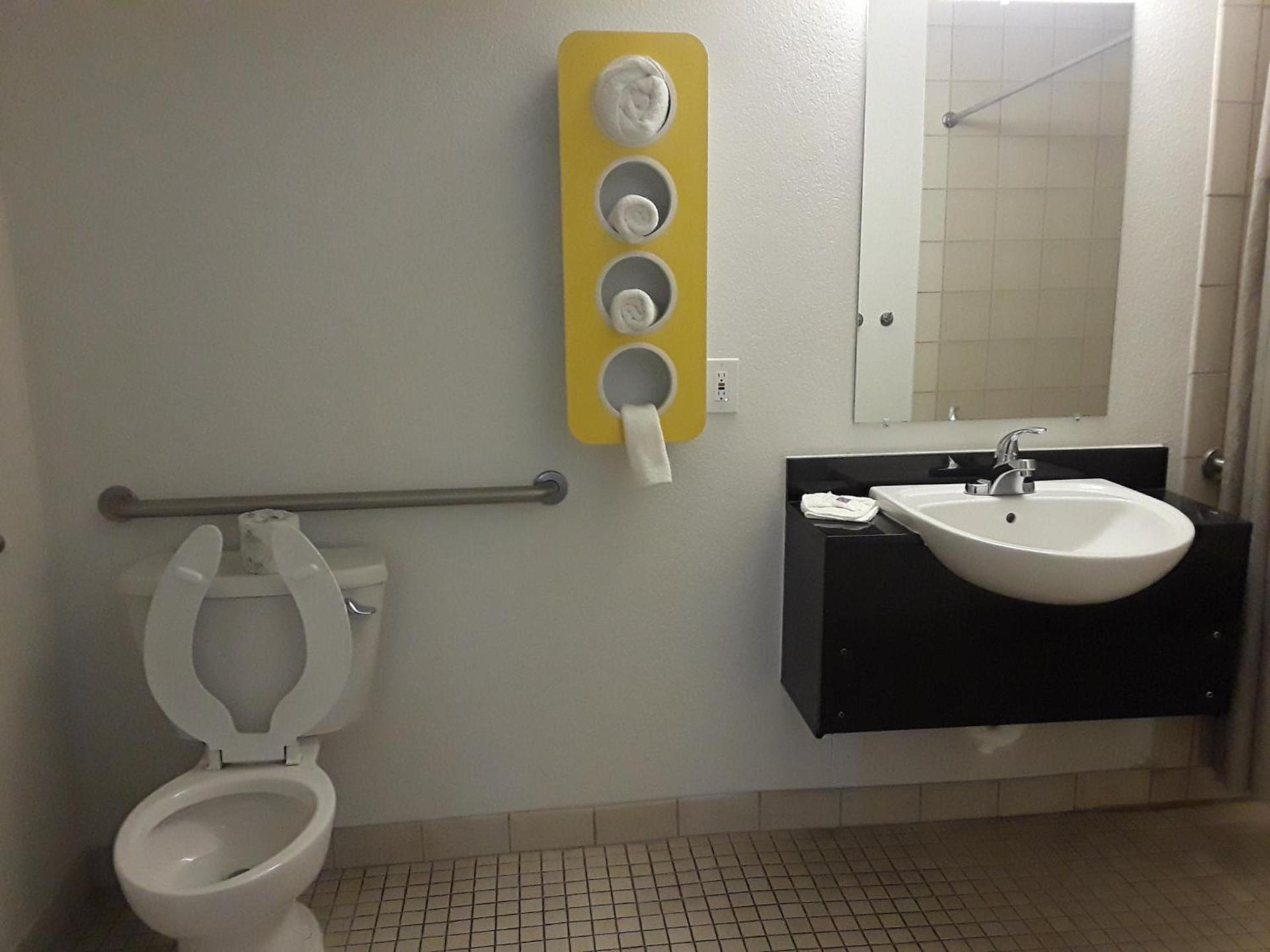 Motel 6-Farmington, NM photo 32