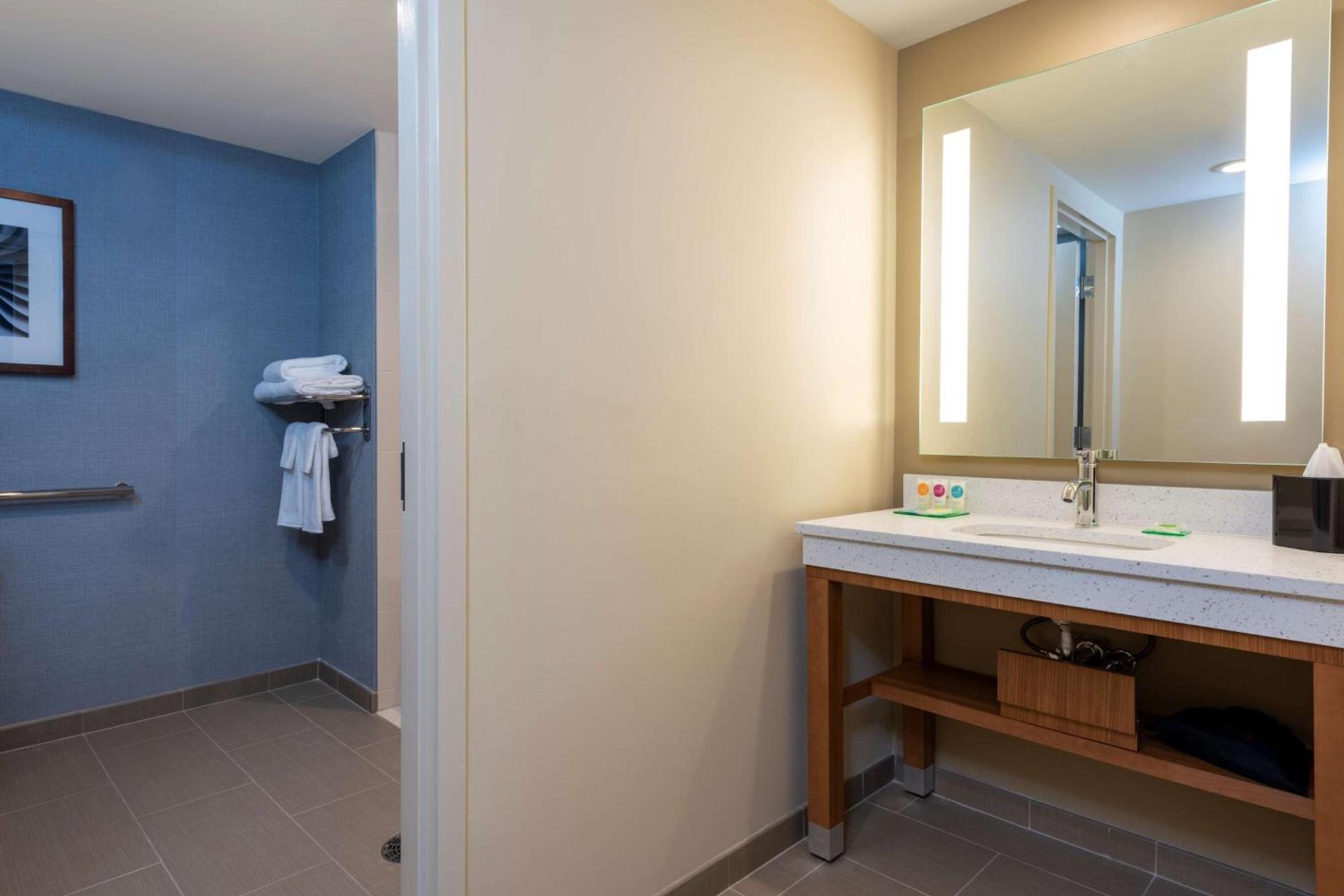 Hyatt Place Flint/Grand Blanc photo 11