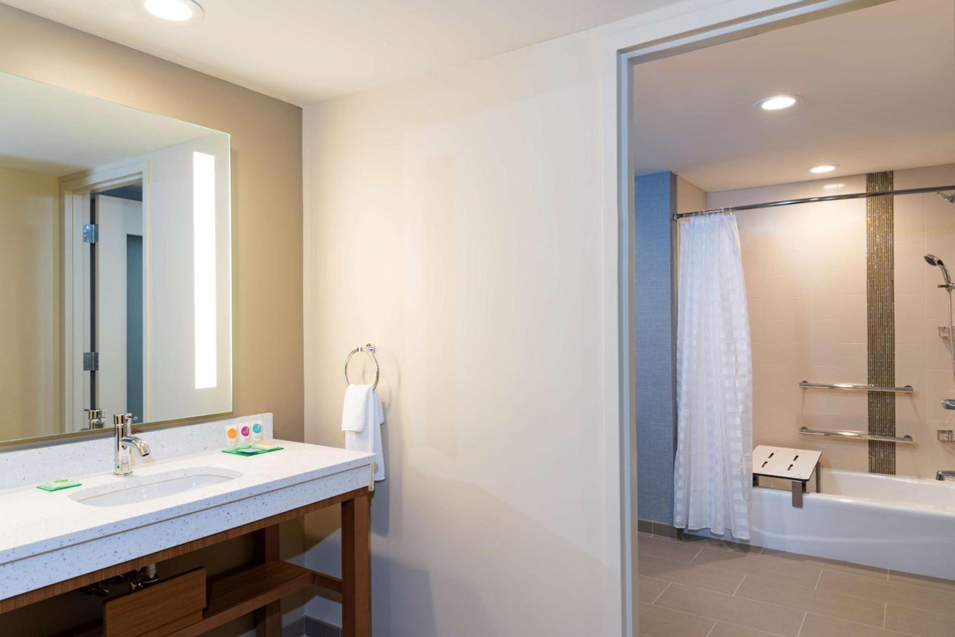 Hyatt Place Flint/Grand Blanc photo 5